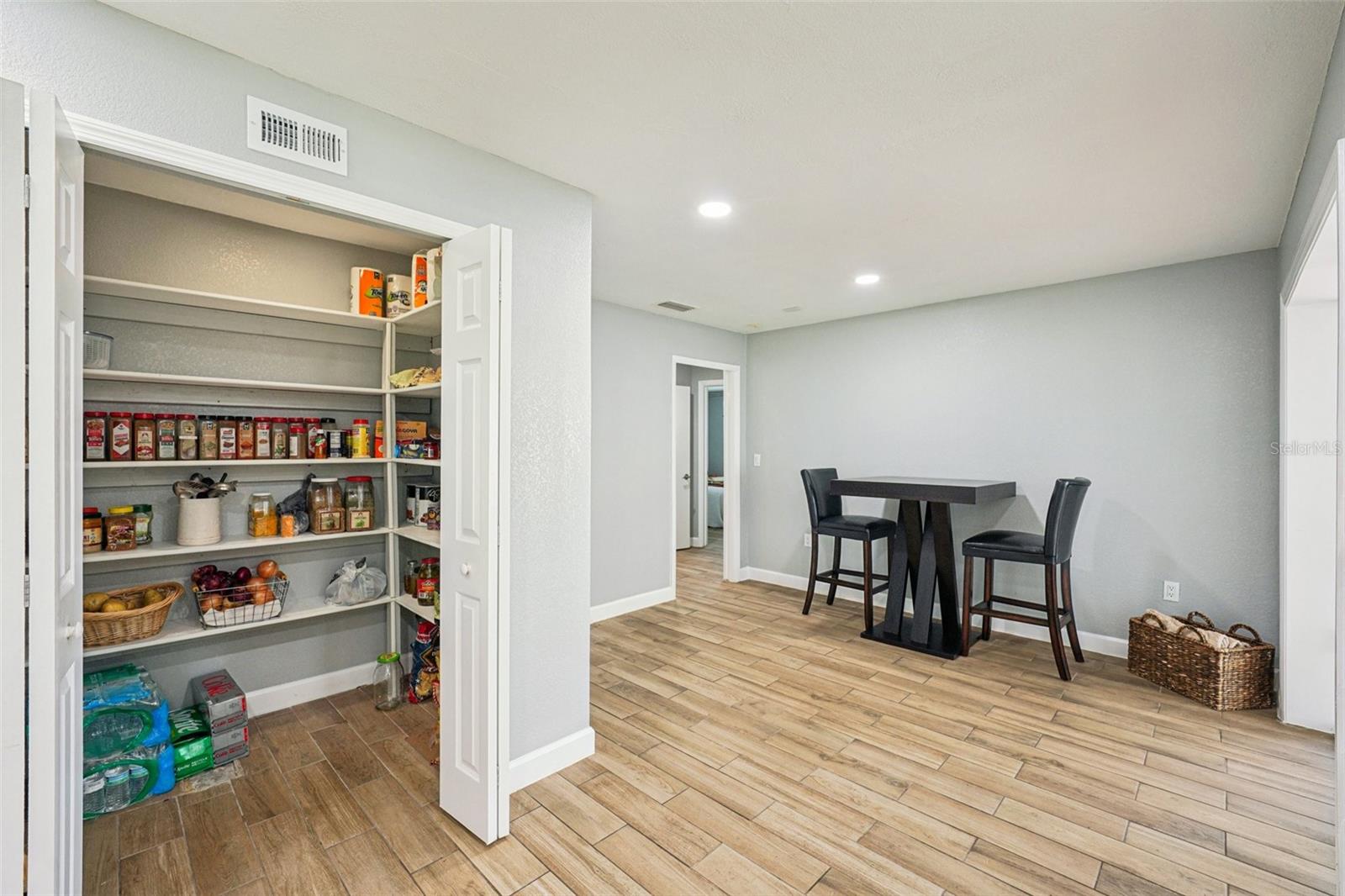 6010 BAYOU GRANDE BLVD NE — photo 19