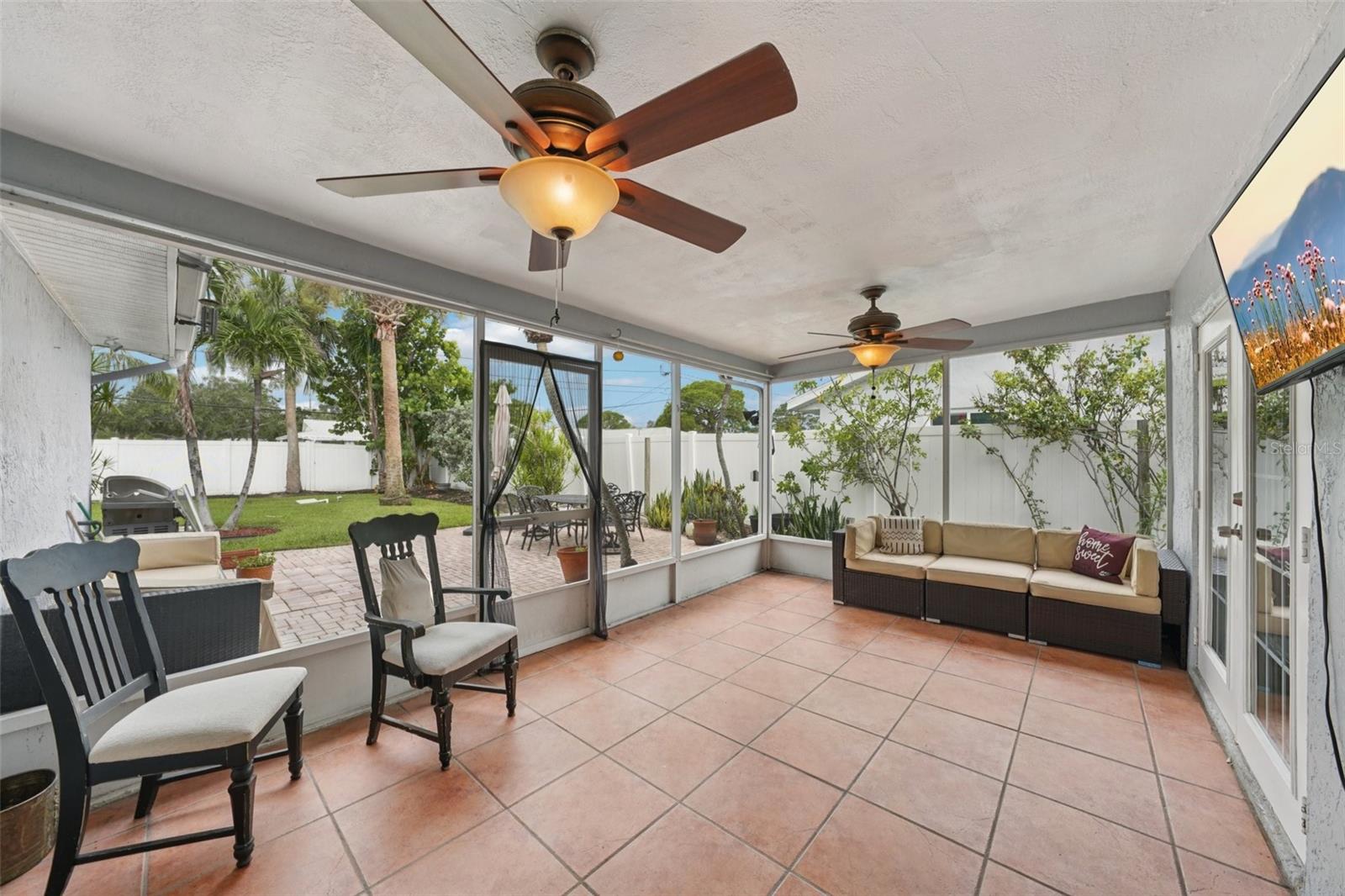 6010 BAYOU GRANDE BLVD NE — photo 41