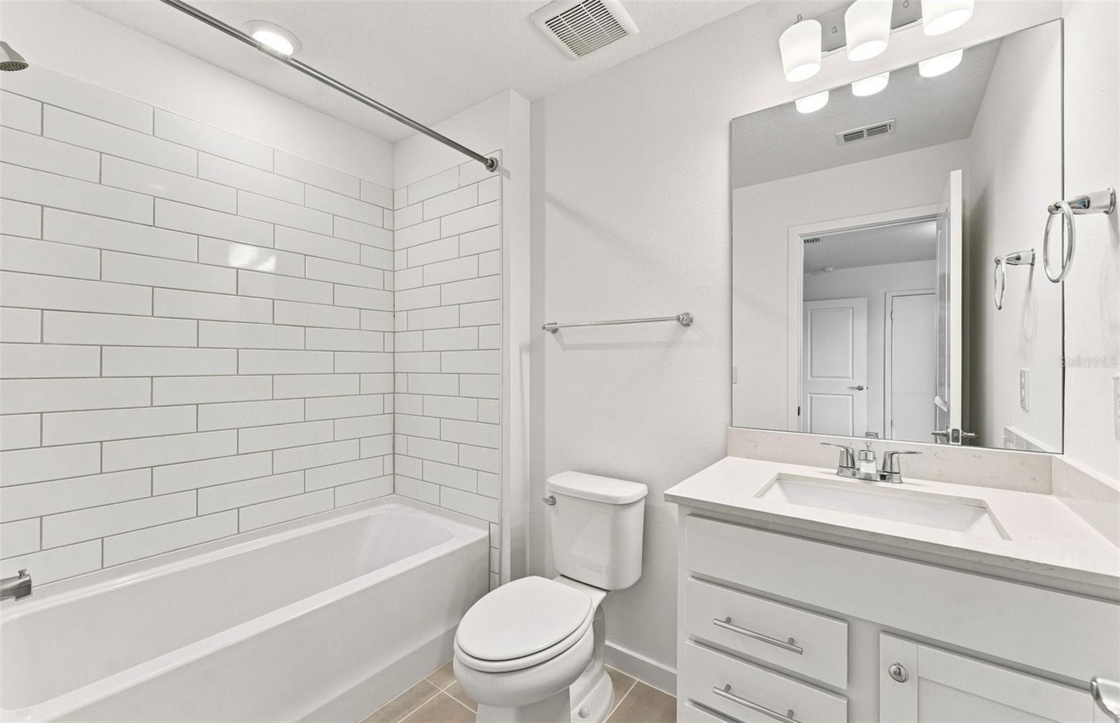36790 KISTNA DR — photo 14