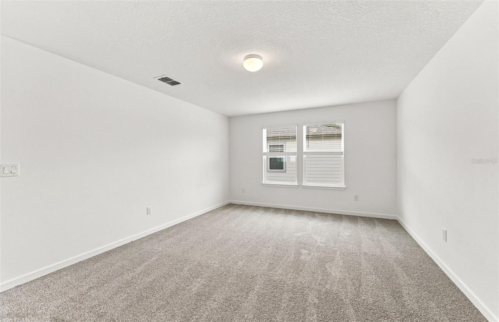 36790 KISTNA DR — photo 8