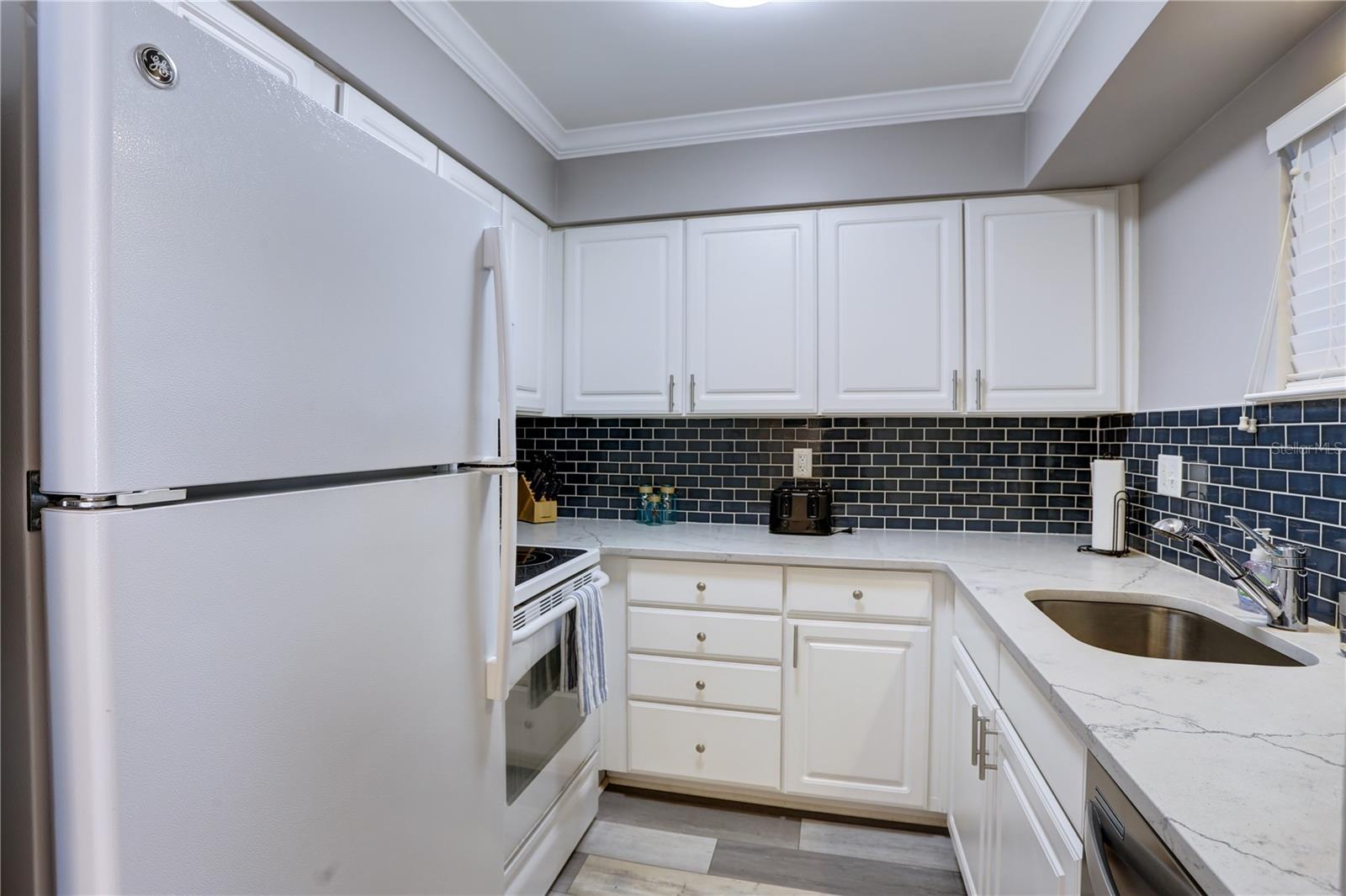 19417 GULF BLVD #A202 — photo 10