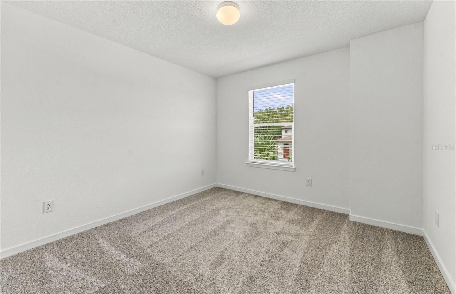 1391 ALLAGASH DR — photo 16