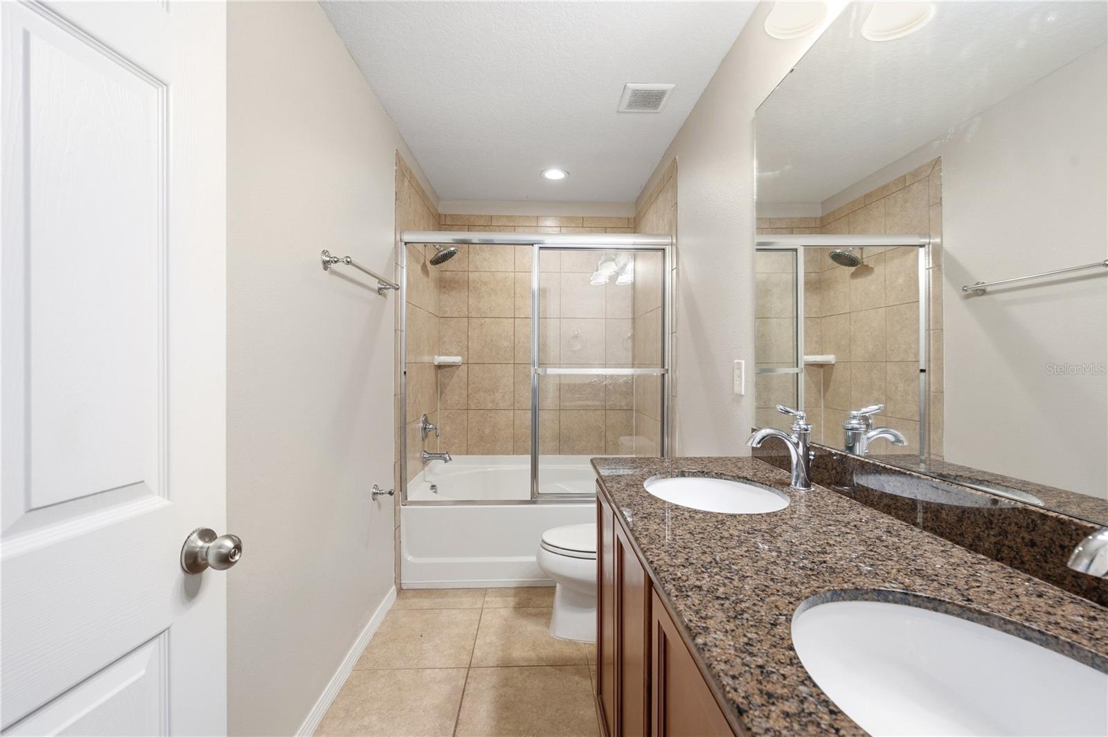 4715 CHATTERTON WAY — photo 25