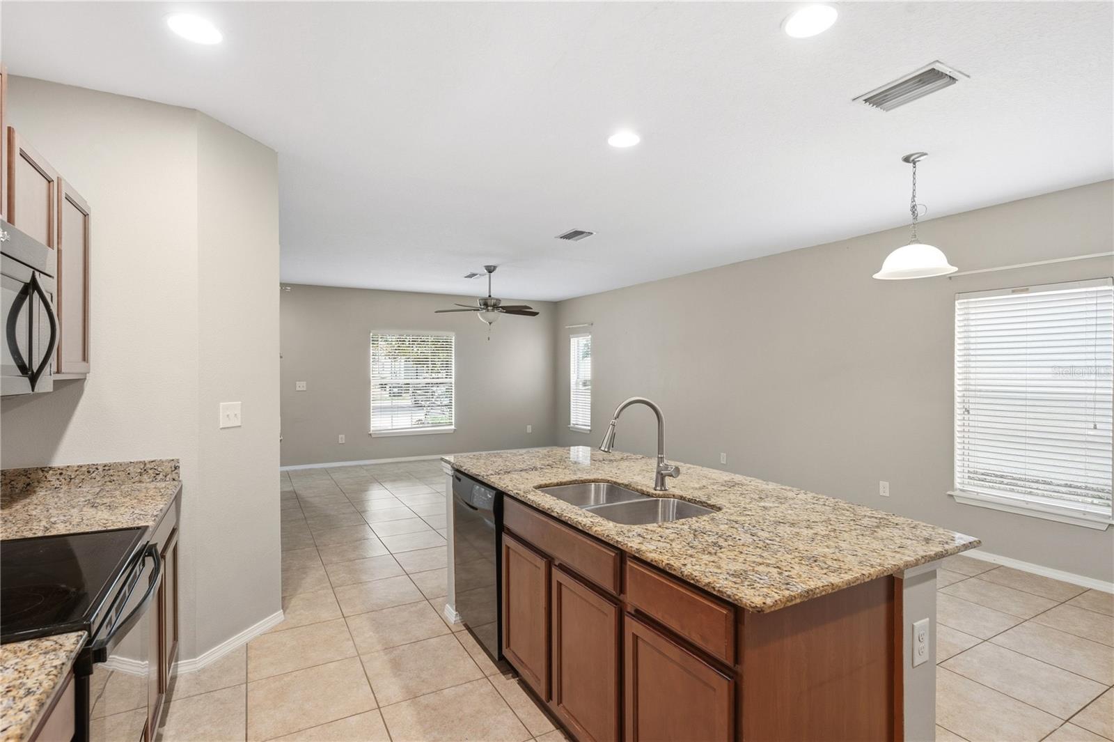 4715 CHATTERTON WAY — photo 20