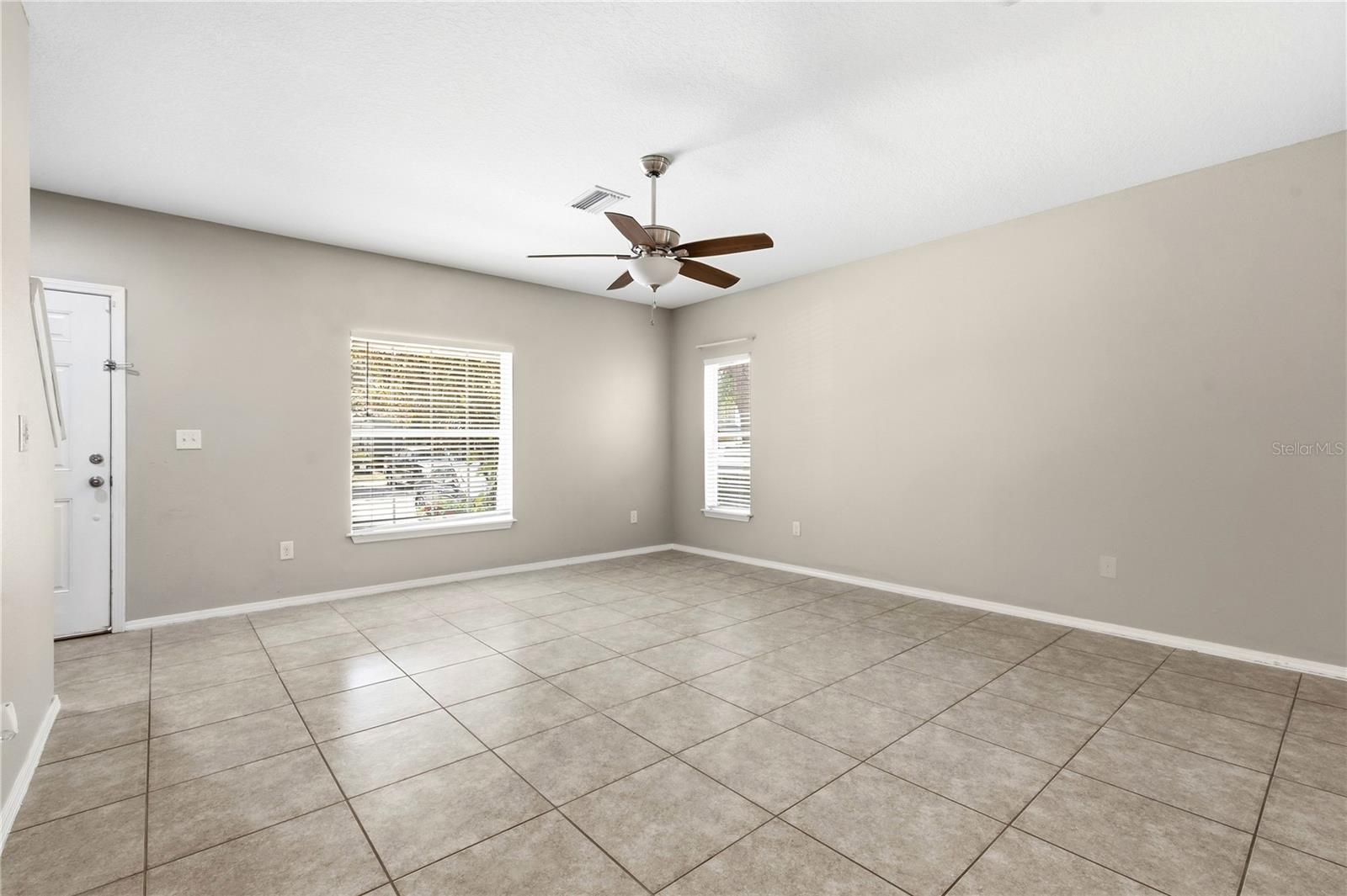4715 CHATTERTON WAY — photo 7