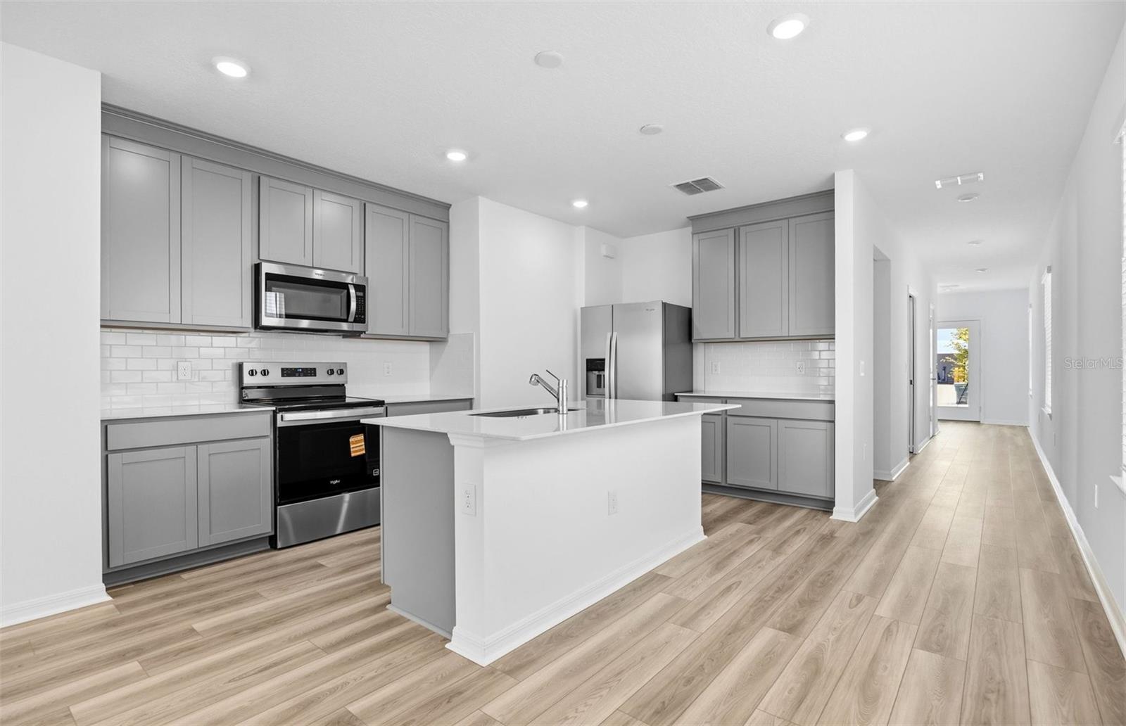 1041 WENAHA CT — photo 3