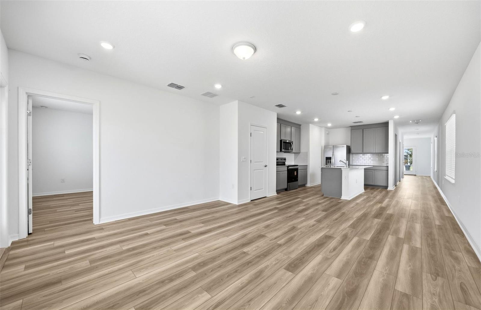1041 WENAHA CT — photo 7