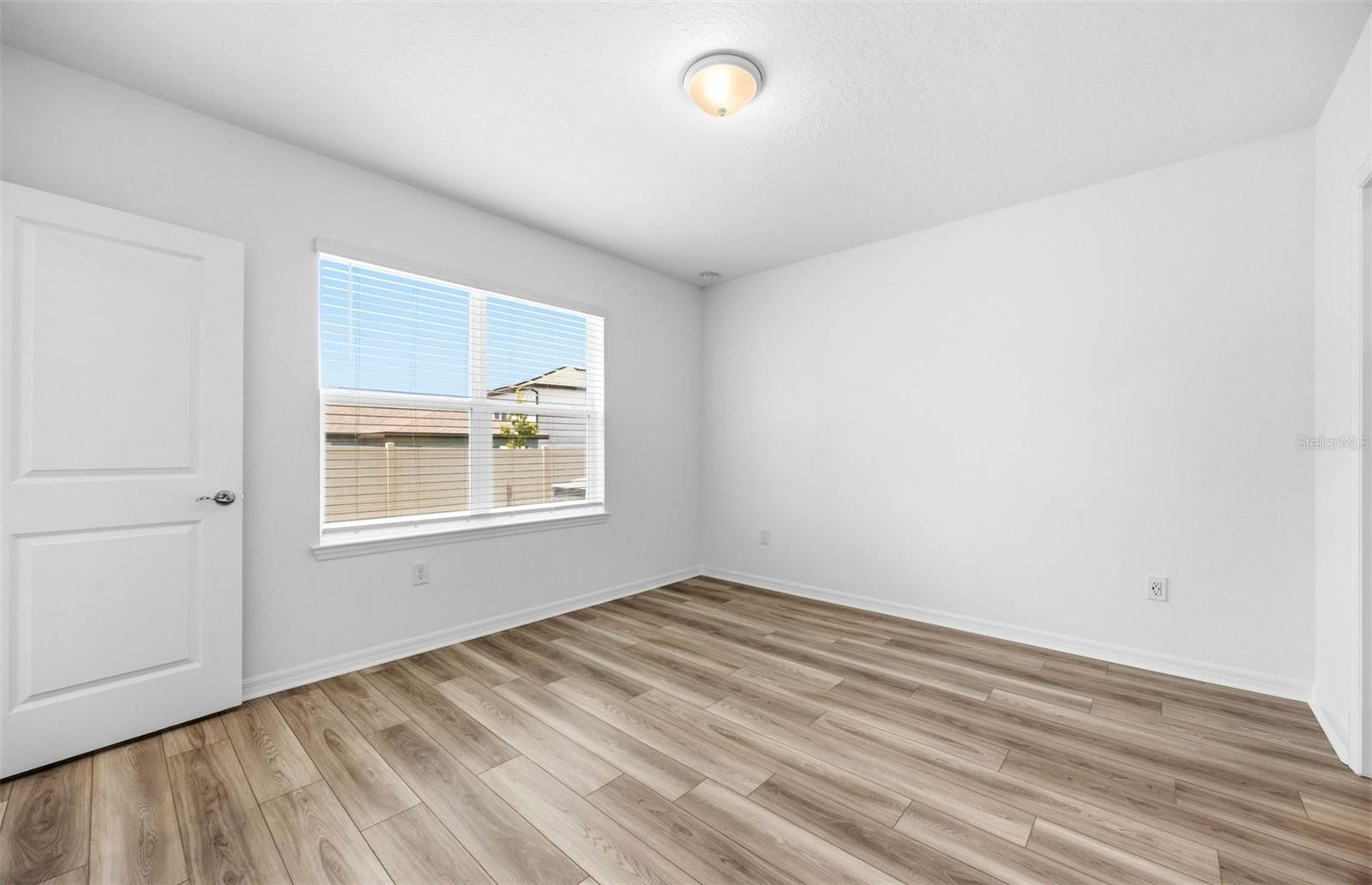 1041 WENAHA CT — photo 8