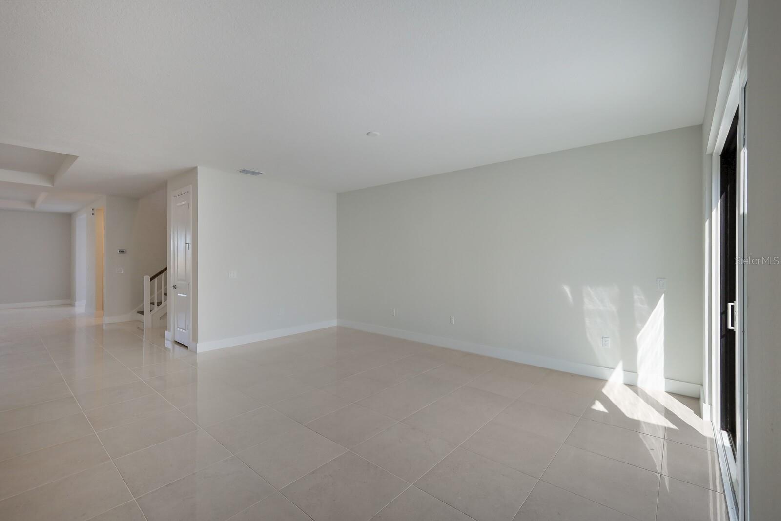 6009 WHITE MANGROVE LN — photo 13