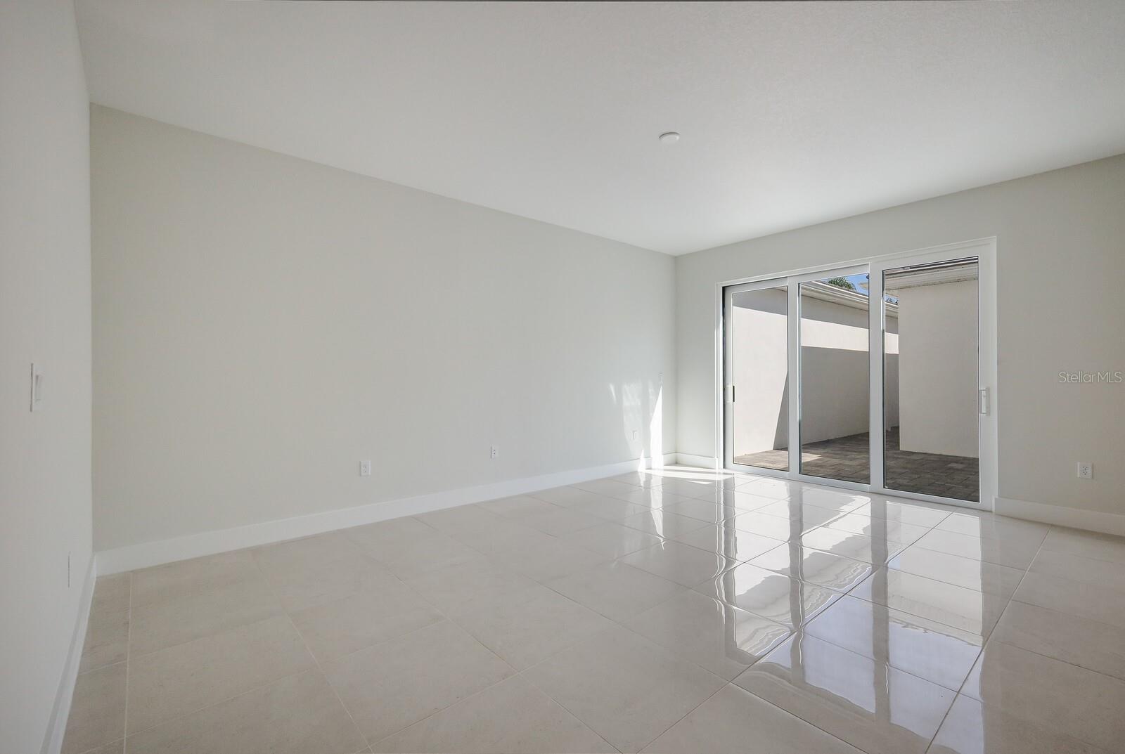 6009 WHITE MANGROVE LN — photo 14