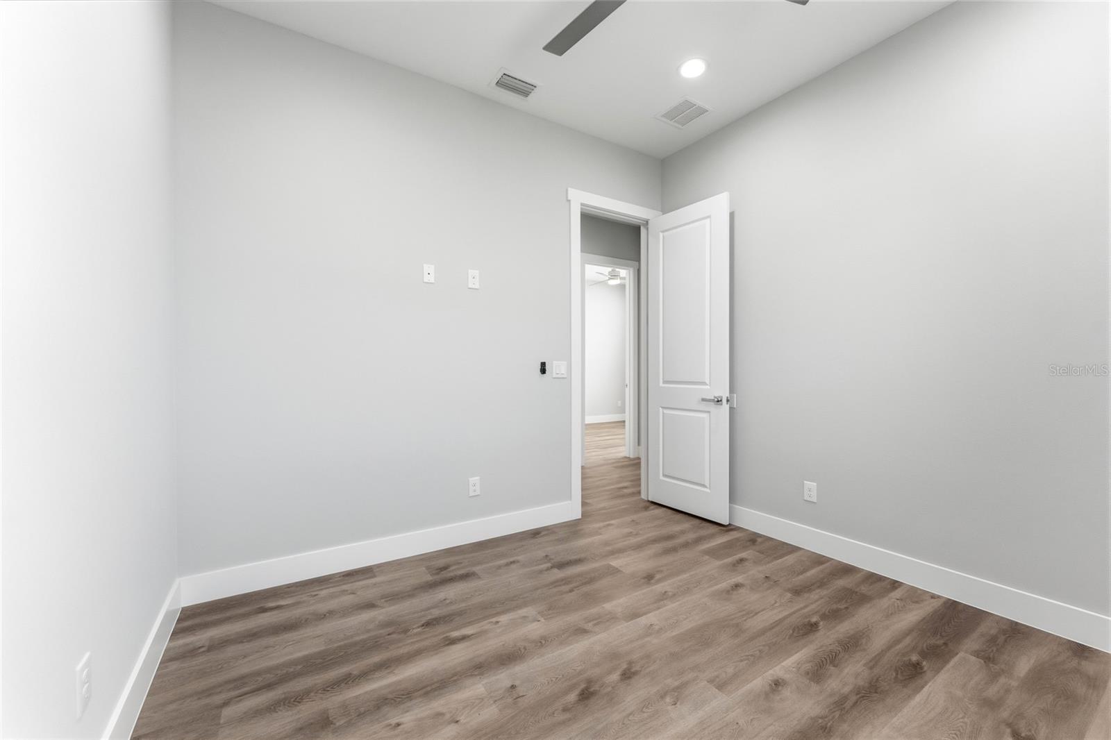 9714 VAN ST — photo 35
