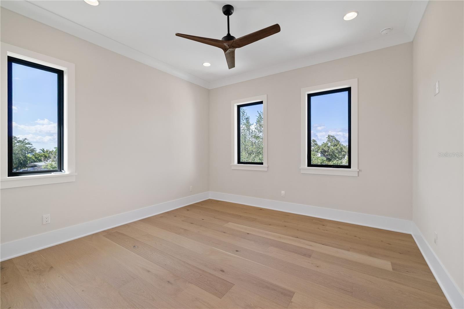4902 W SAN NICHOLAS ST — photo 46