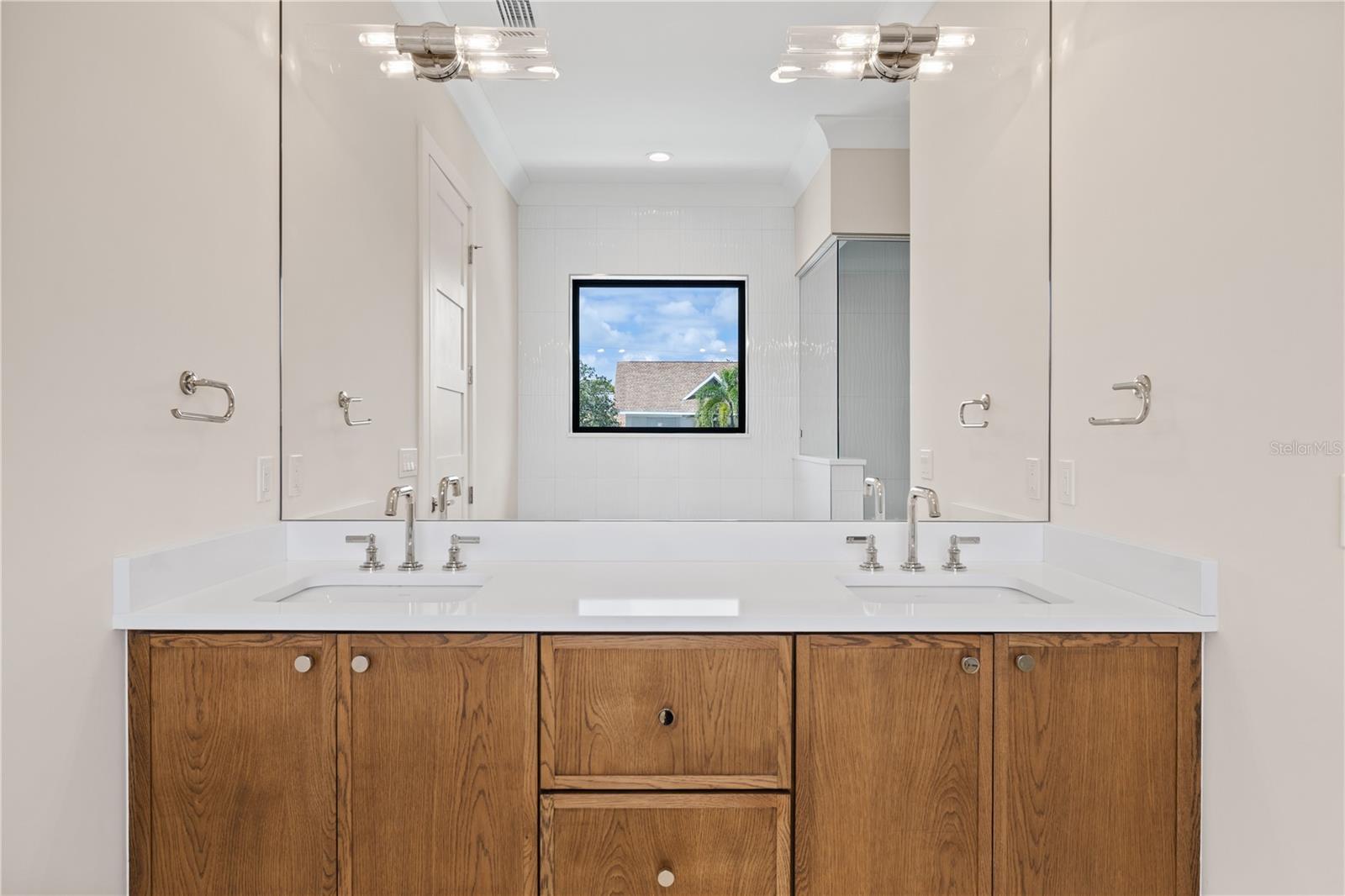 4902 W SAN NICHOLAS ST — photo 18