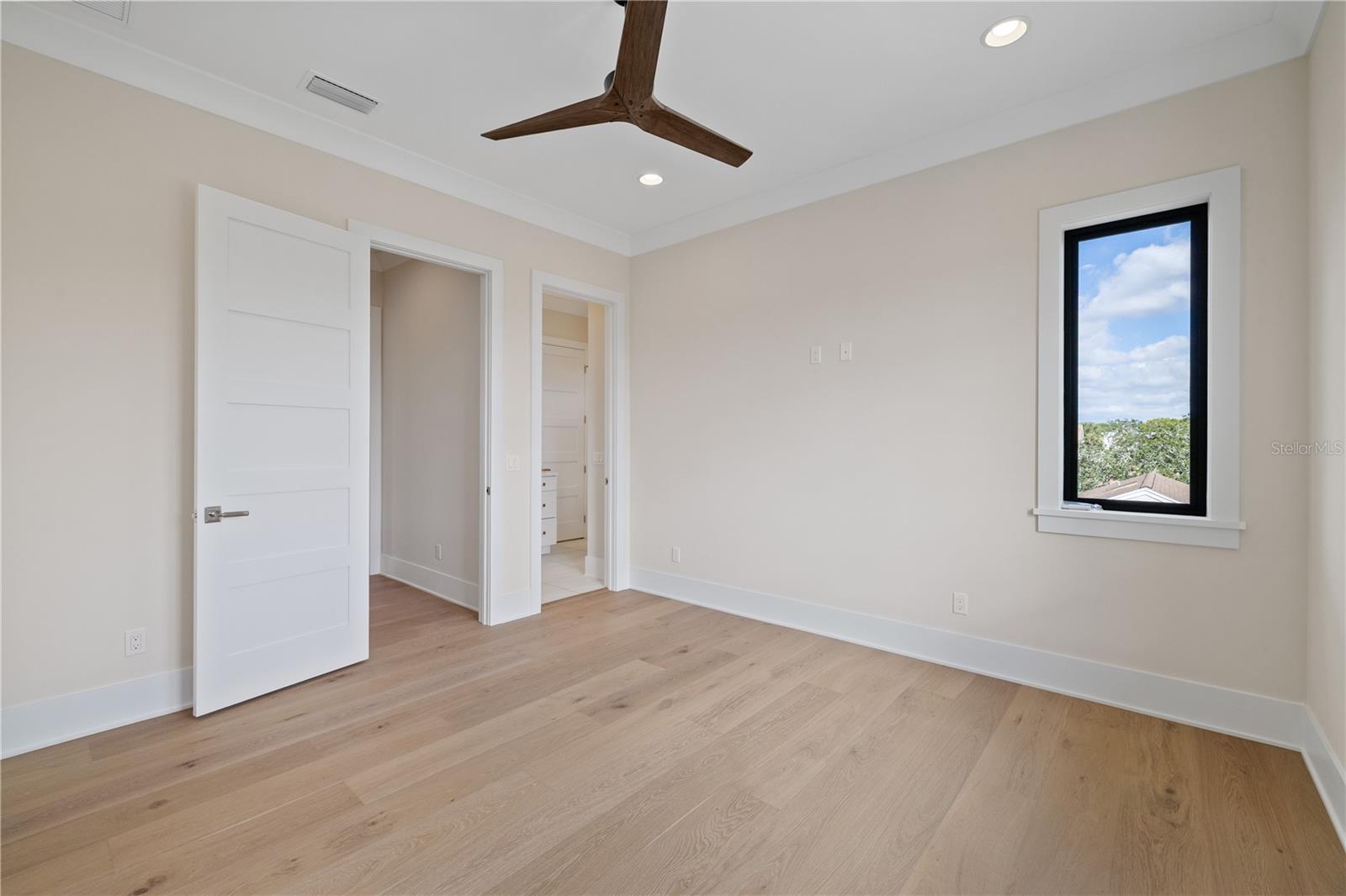 4902 W SAN NICHOLAS ST — photo 40