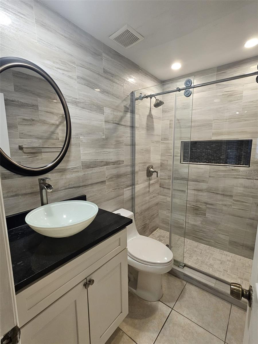 12718 TROWBRIDGE LN — photo 11