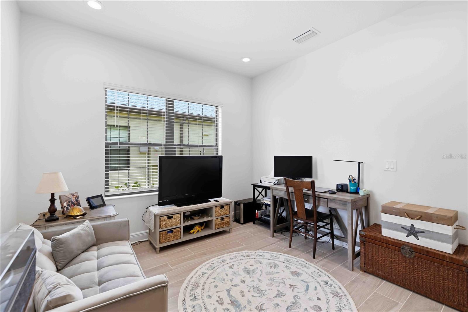 244 ALTAMURA CIR — photo 9