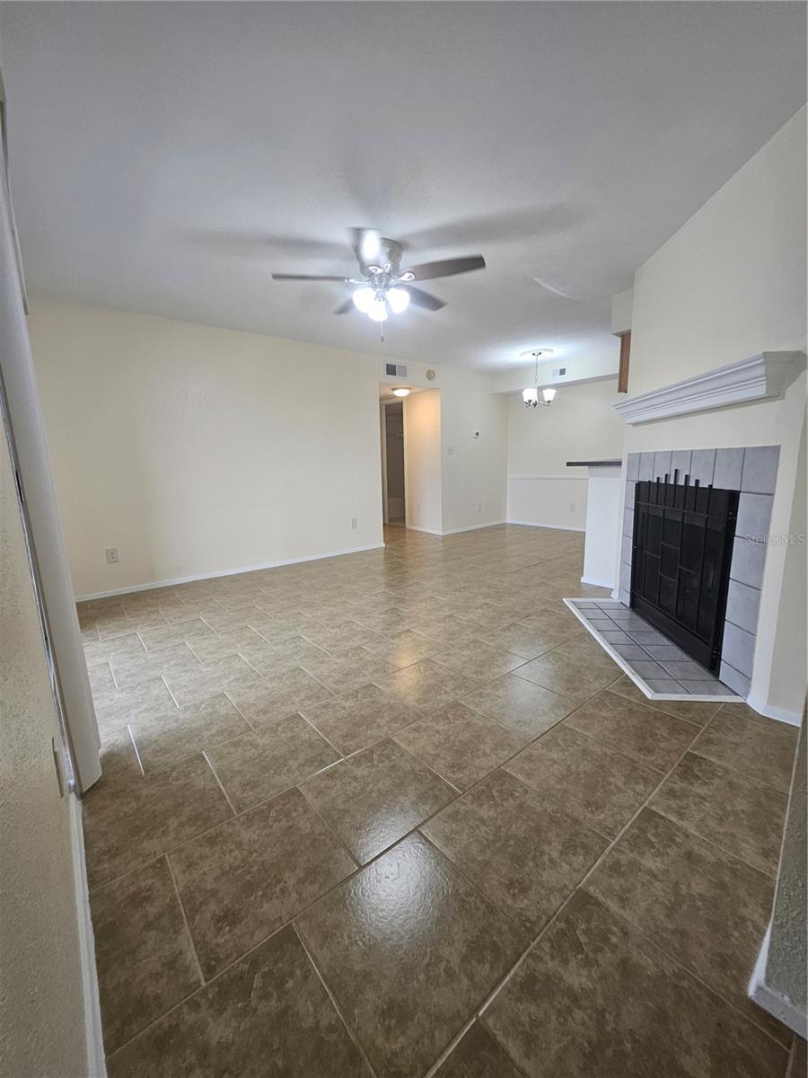 9100 DR MARTIN LUTHER KING JR ST N #202 — photo 3