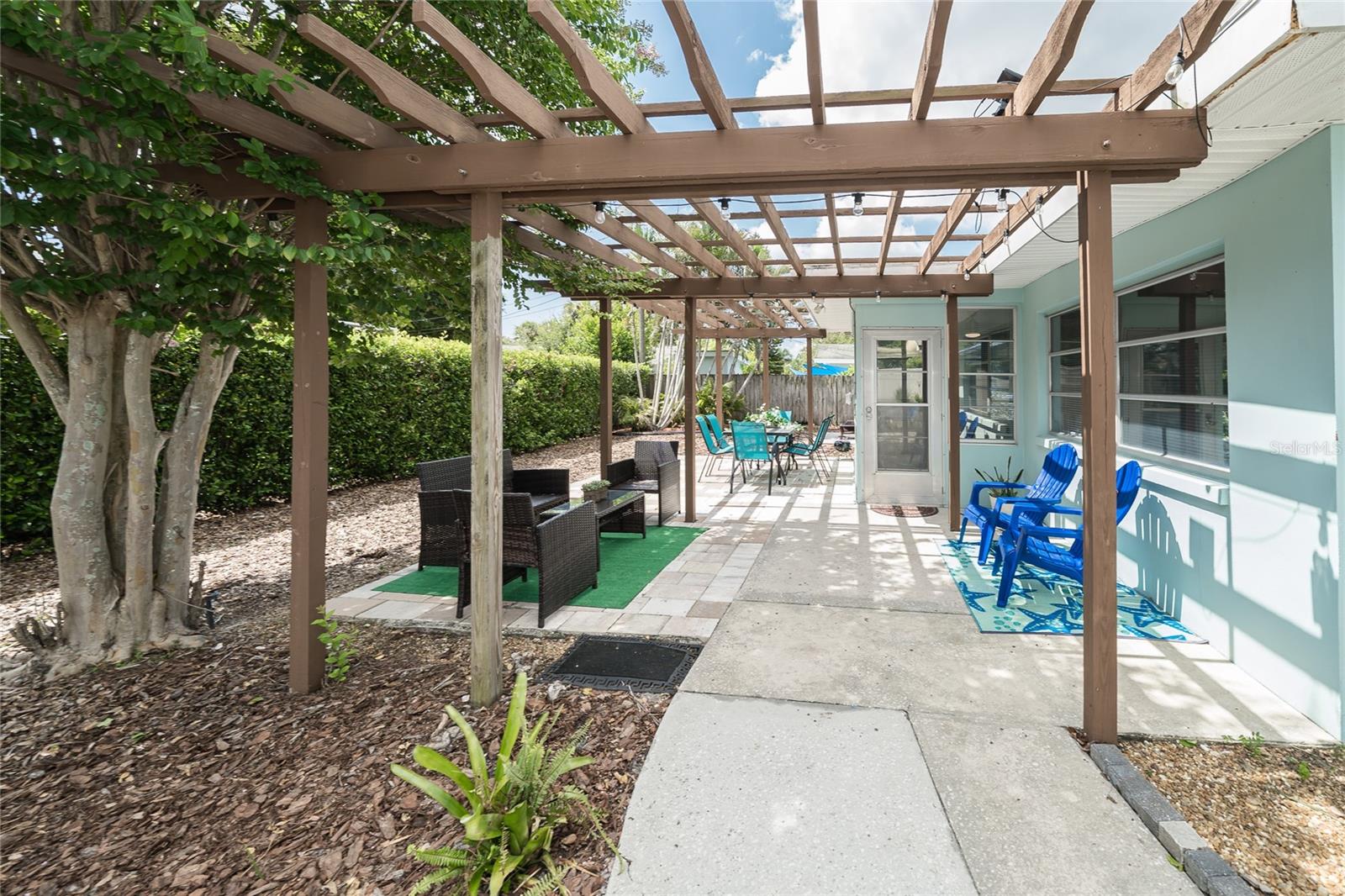 2063 DUNSTON COVE RD — photo 30