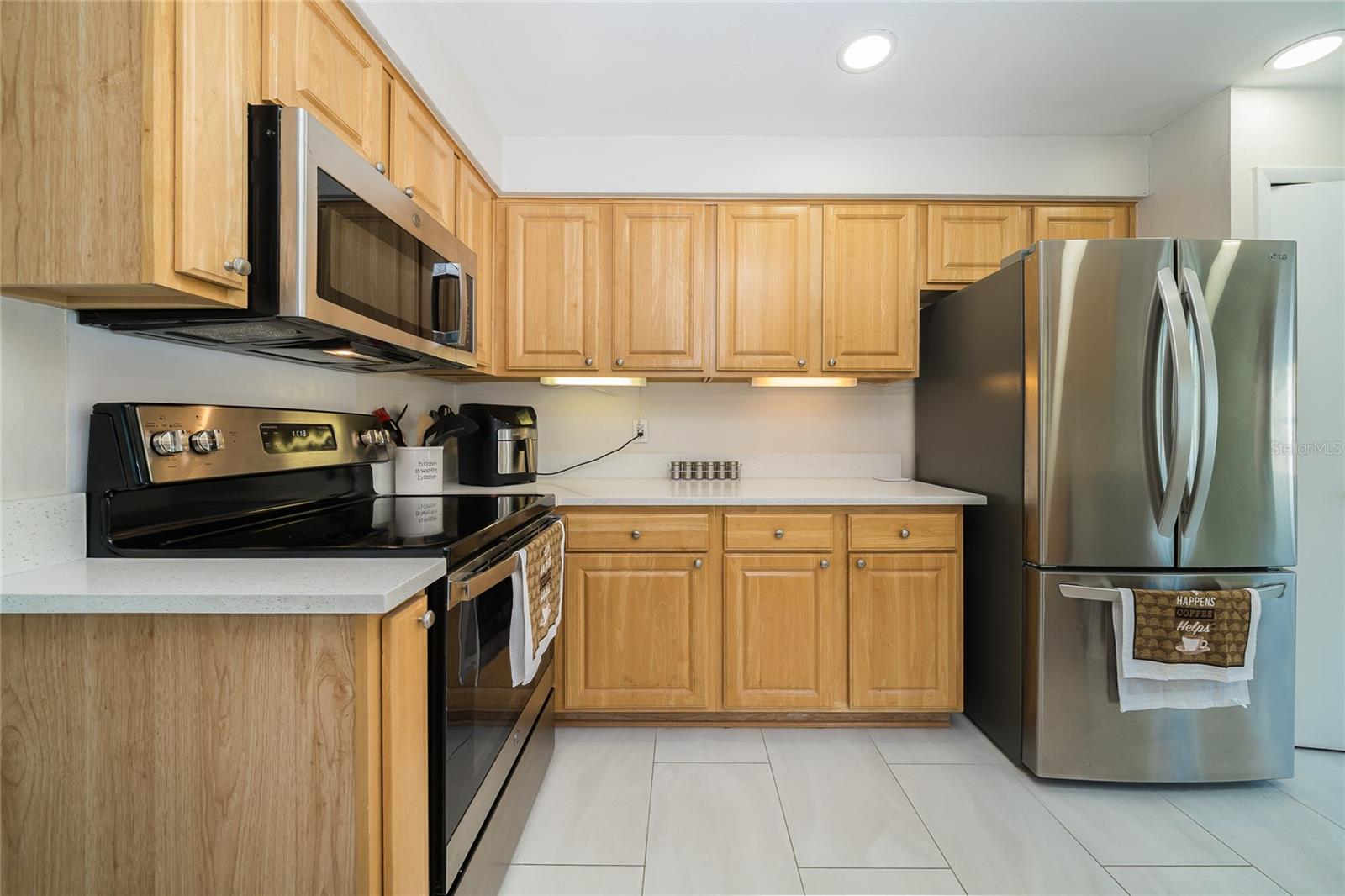 2063 DUNSTON COVE RD — photo 13