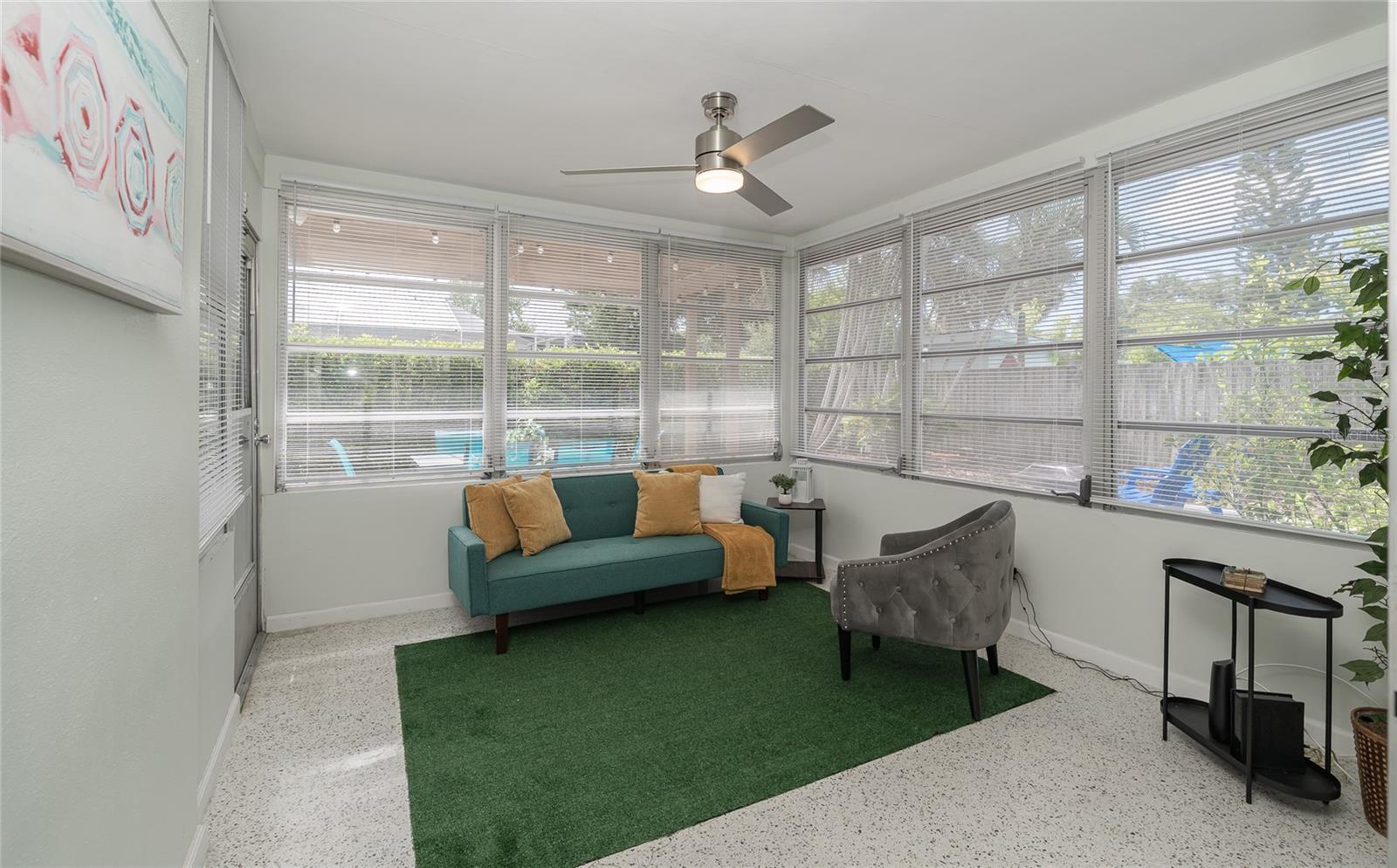 2063 DUNSTON COVE RD — photo 28