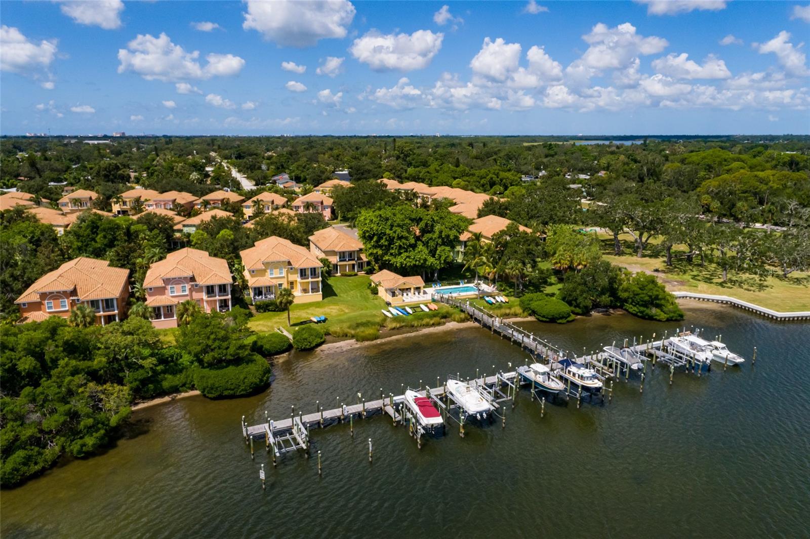 190 BANYAN BAY DR — photo 43