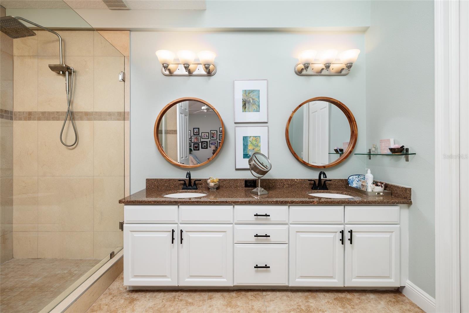 190 BANYAN BAY DR — photo 25