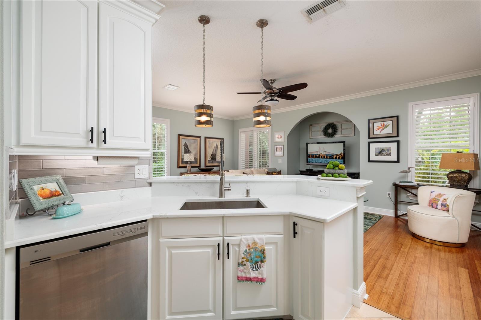 190 BANYAN BAY DR — photo 12