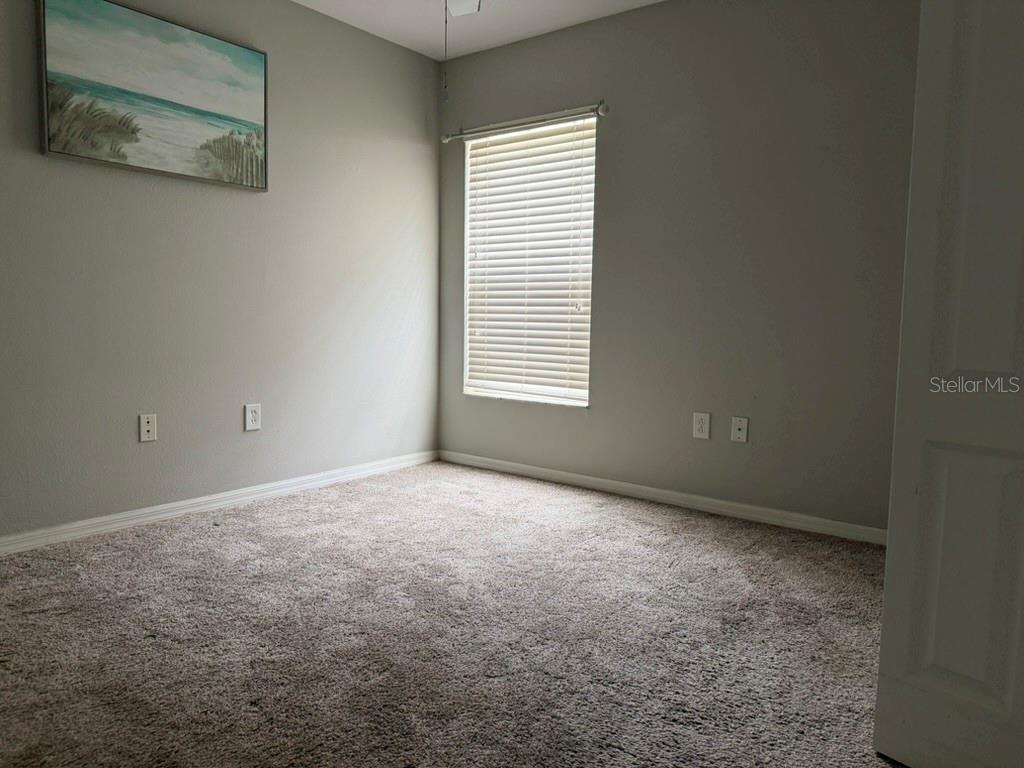 13850 ROYSTON BND — photo 8