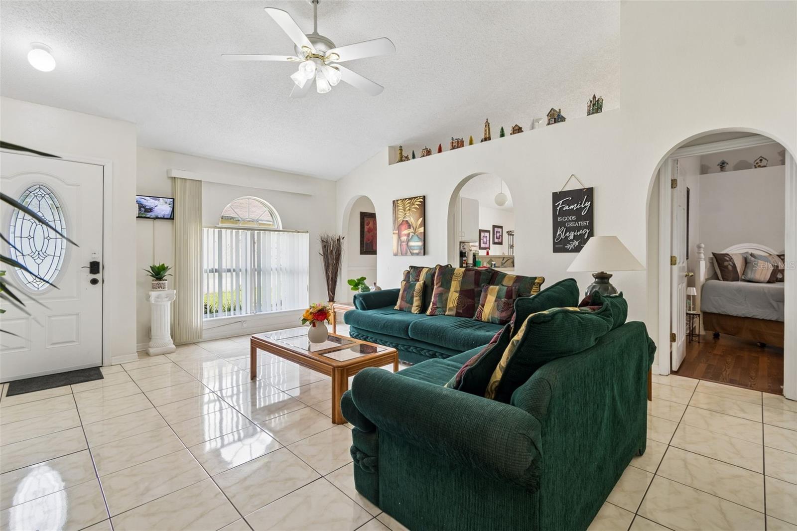 5936 LAKE FRONT DR — photo 13