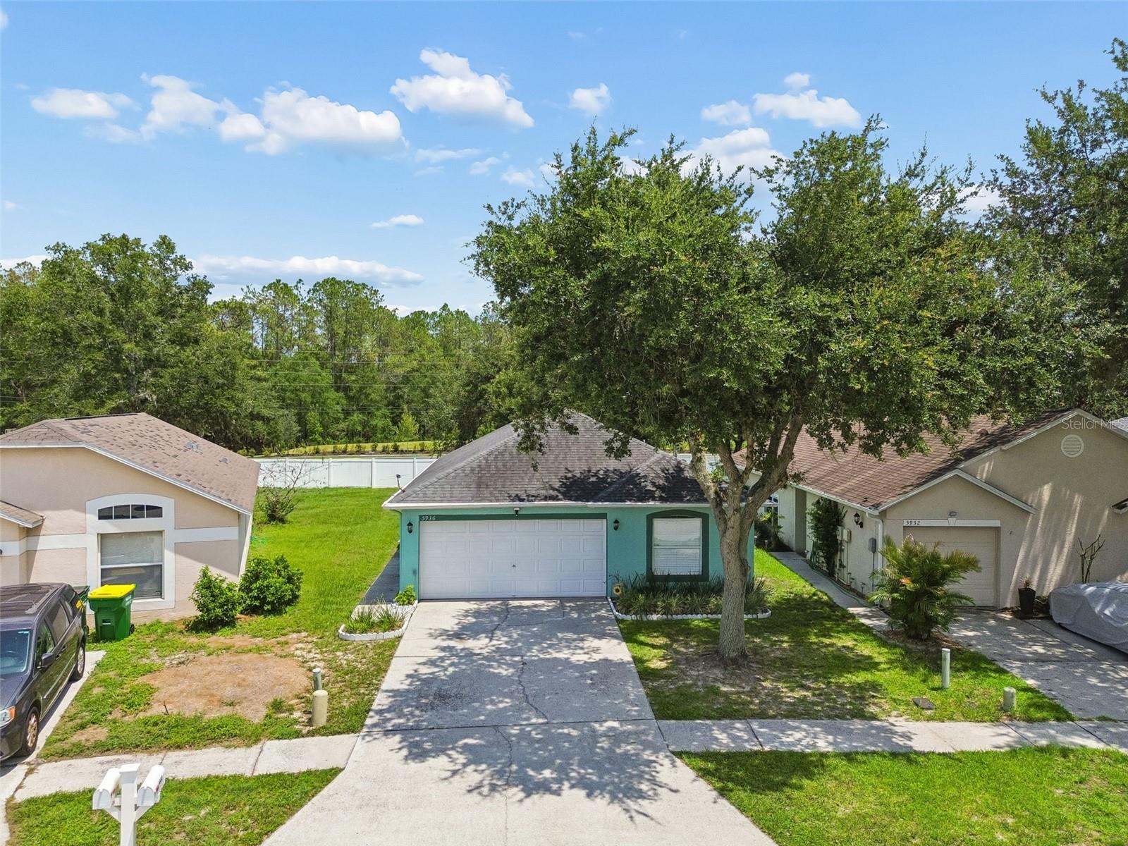 5936 LAKE FRONT DR — photo 2