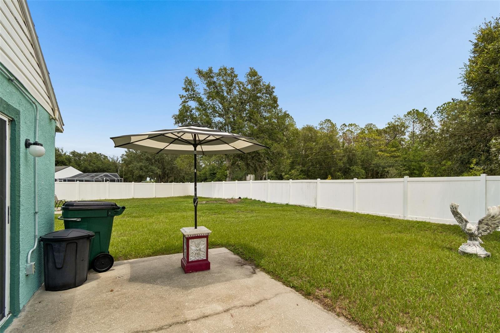 5936 LAKE FRONT DR — photo 37