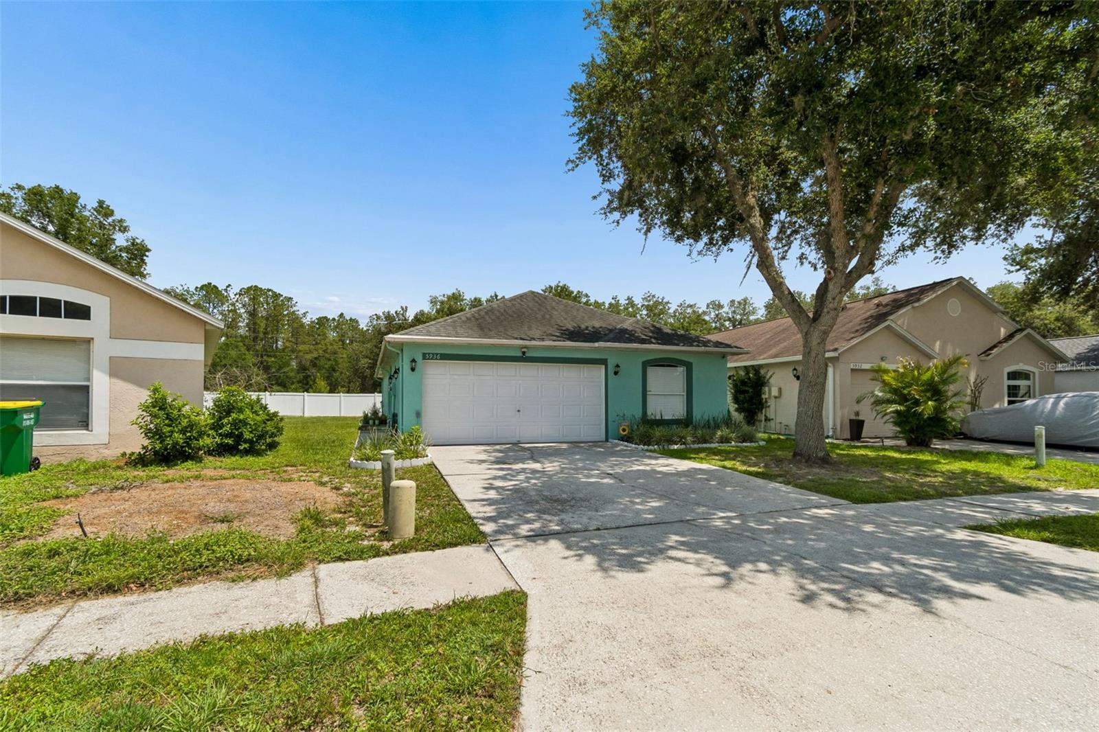 5936 LAKE FRONT DR — photo 7