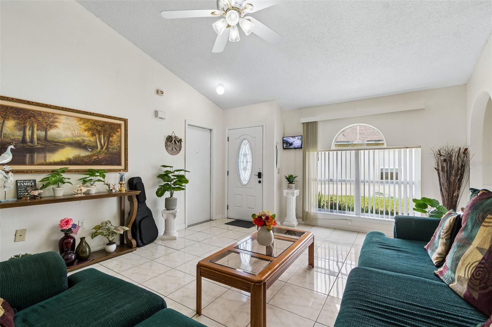 5936 LAKE FRONT DR — photo 11