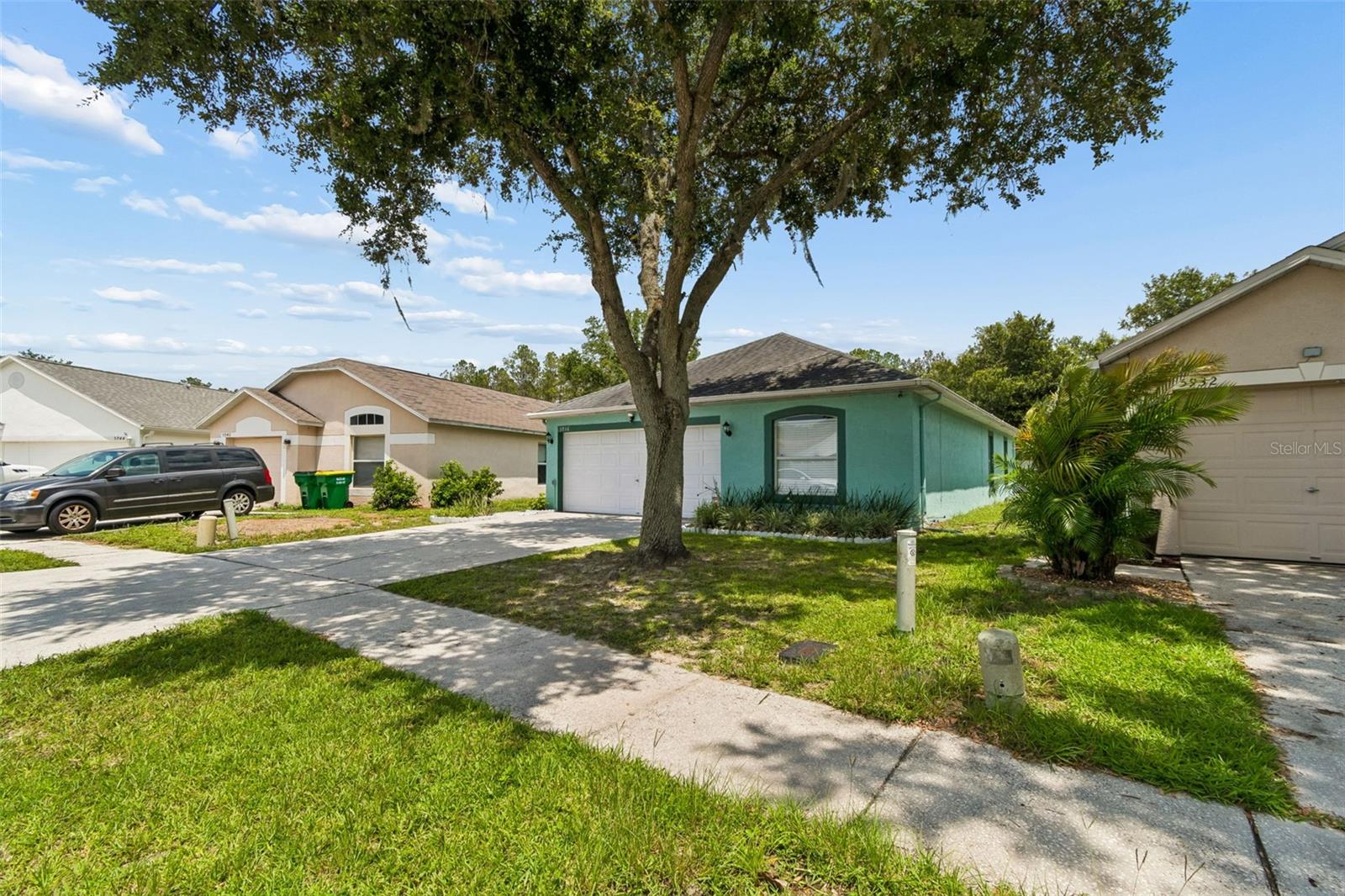5936 LAKE FRONT DR — photo 3