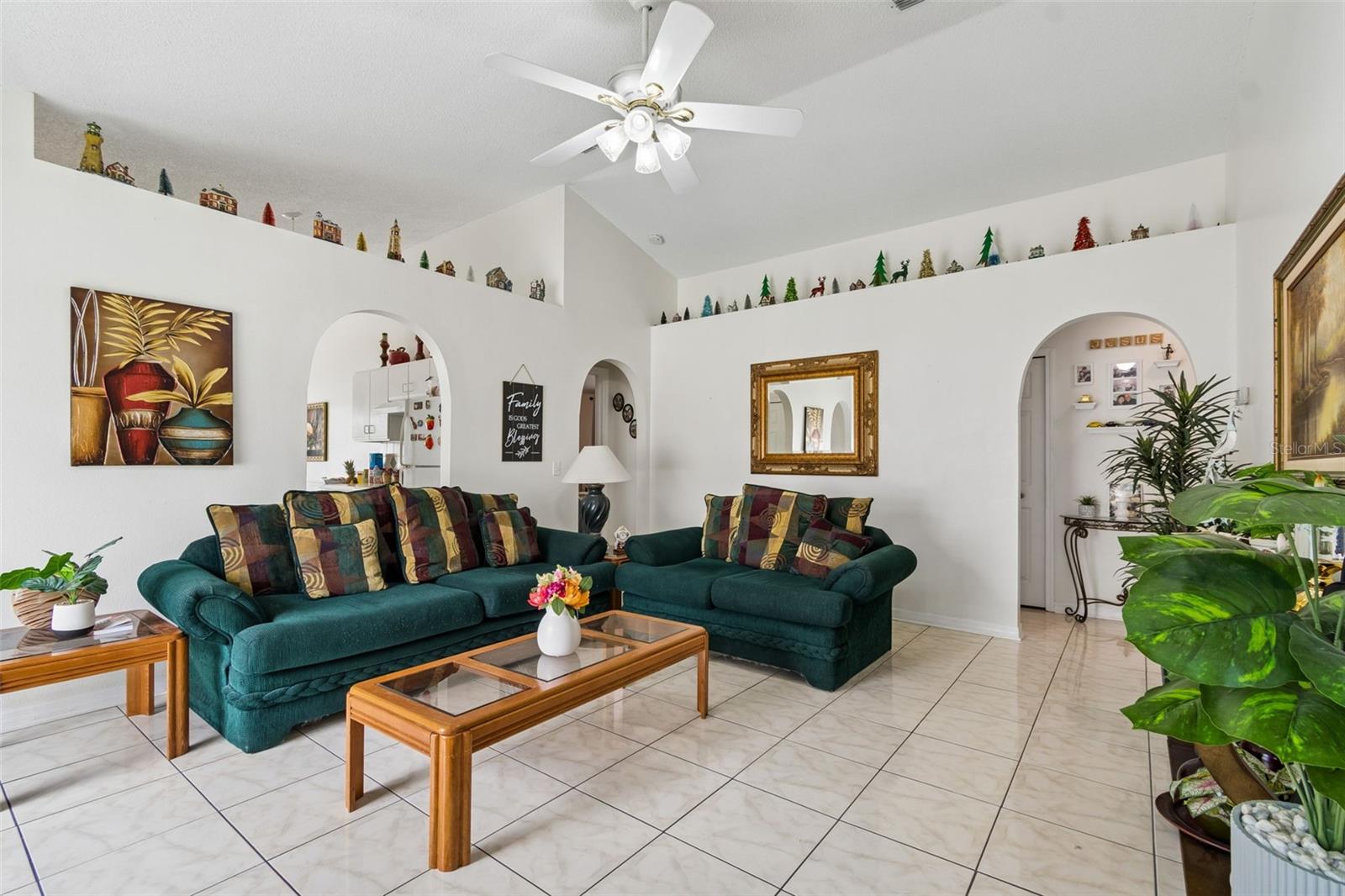 5936 LAKE FRONT DR — photo 9