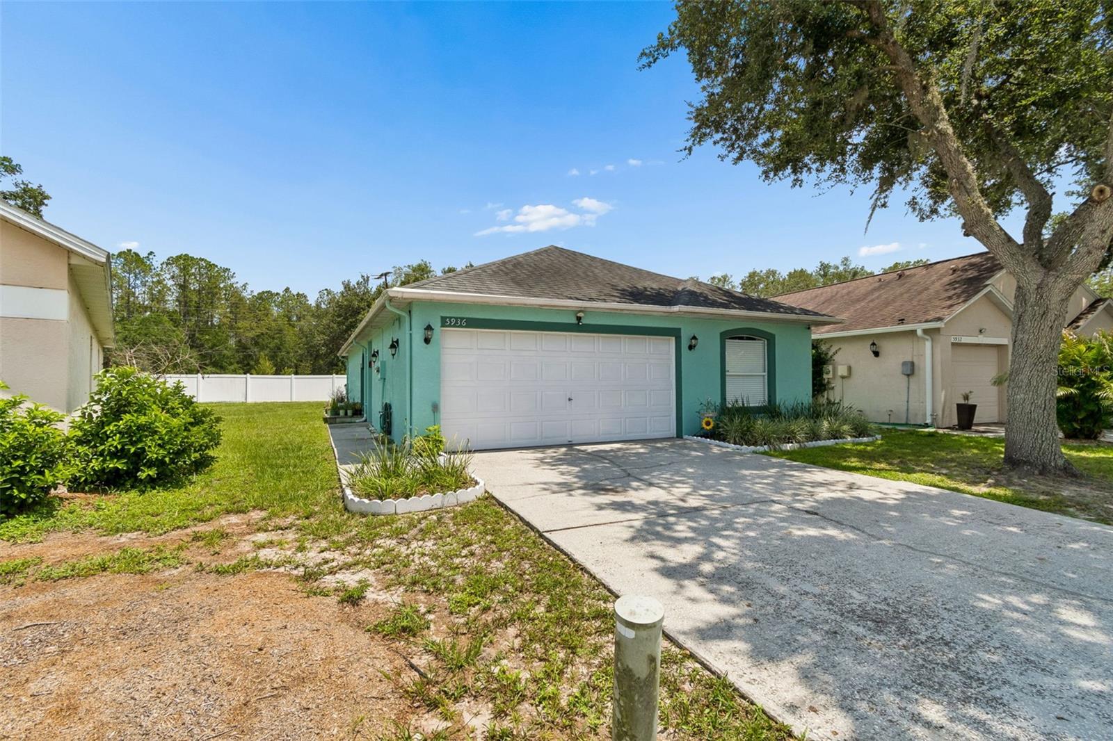 5936 LAKE FRONT DR — photo 40