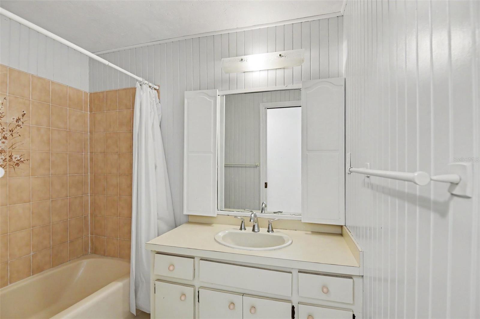 888 HARMONY LN — photo 7