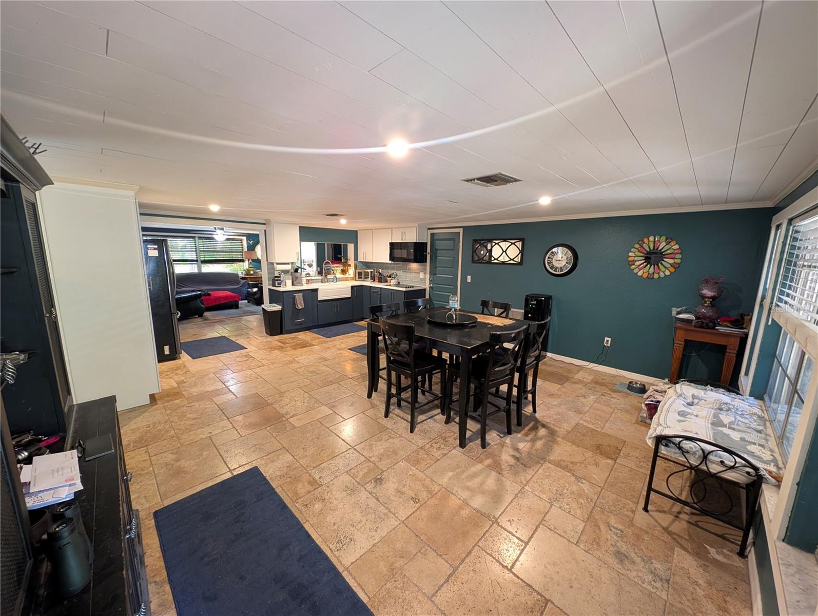 3849 EDGEMONT DR — photo 20
