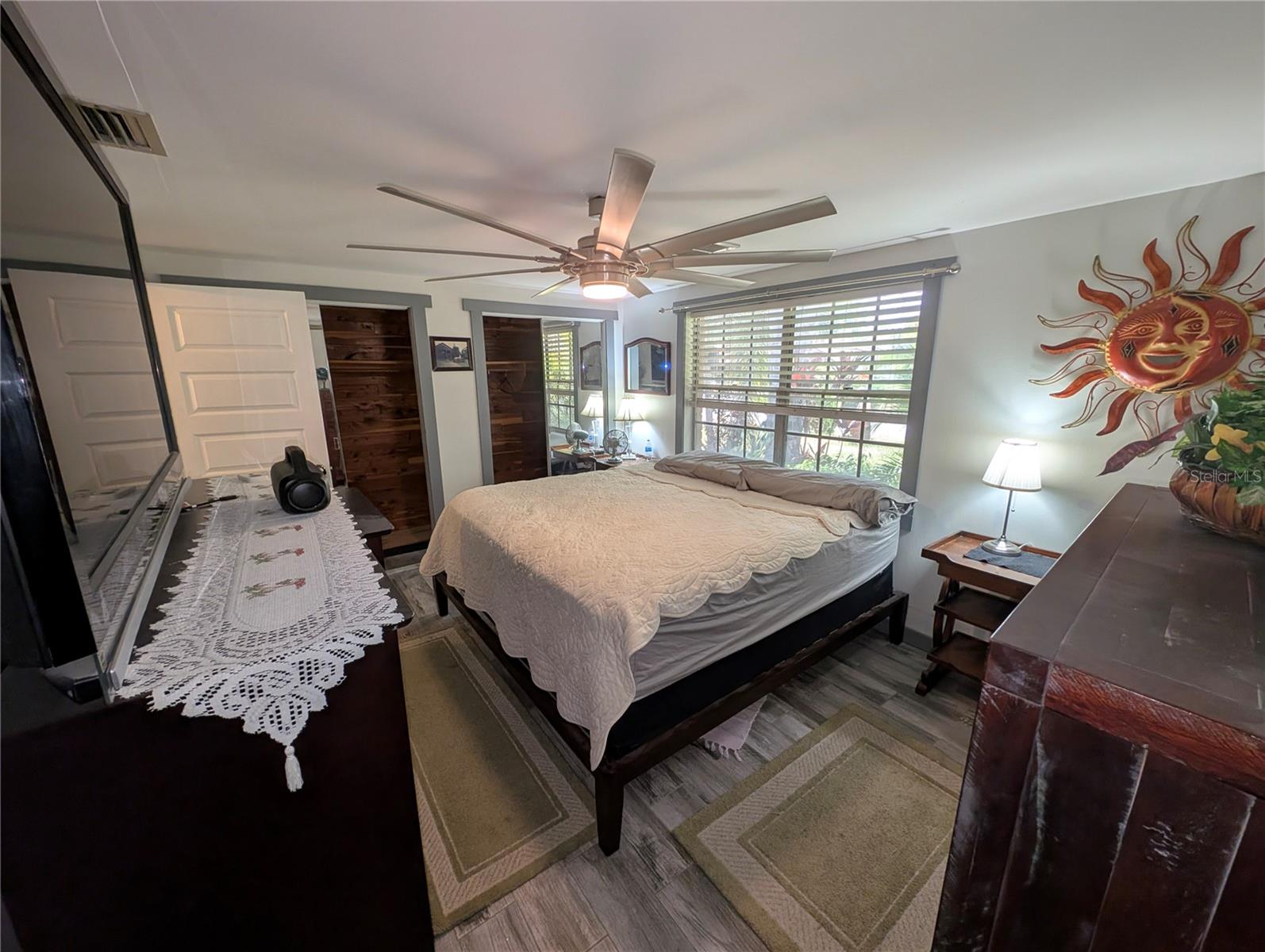 3849 EDGEMONT DR — photo 24