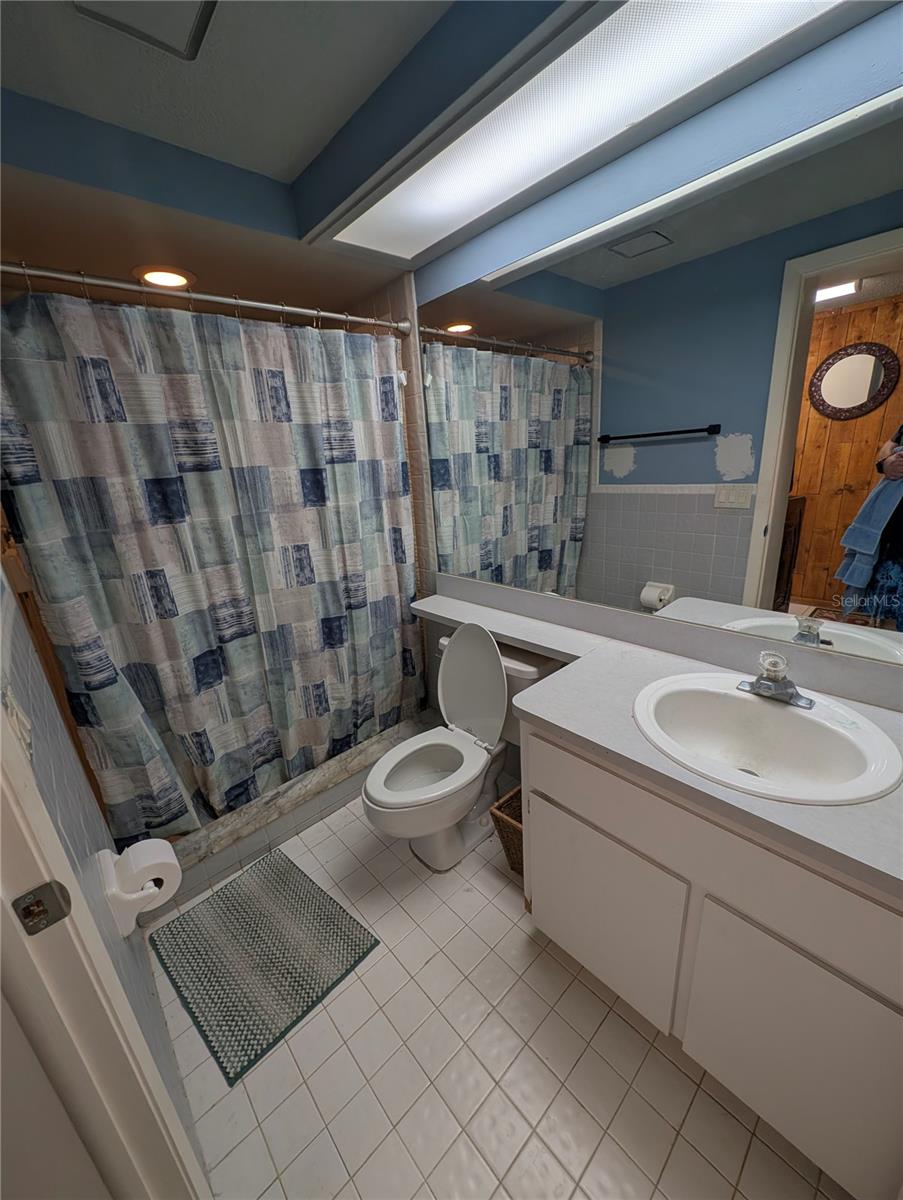 3849 EDGEMONT DR — photo 30
