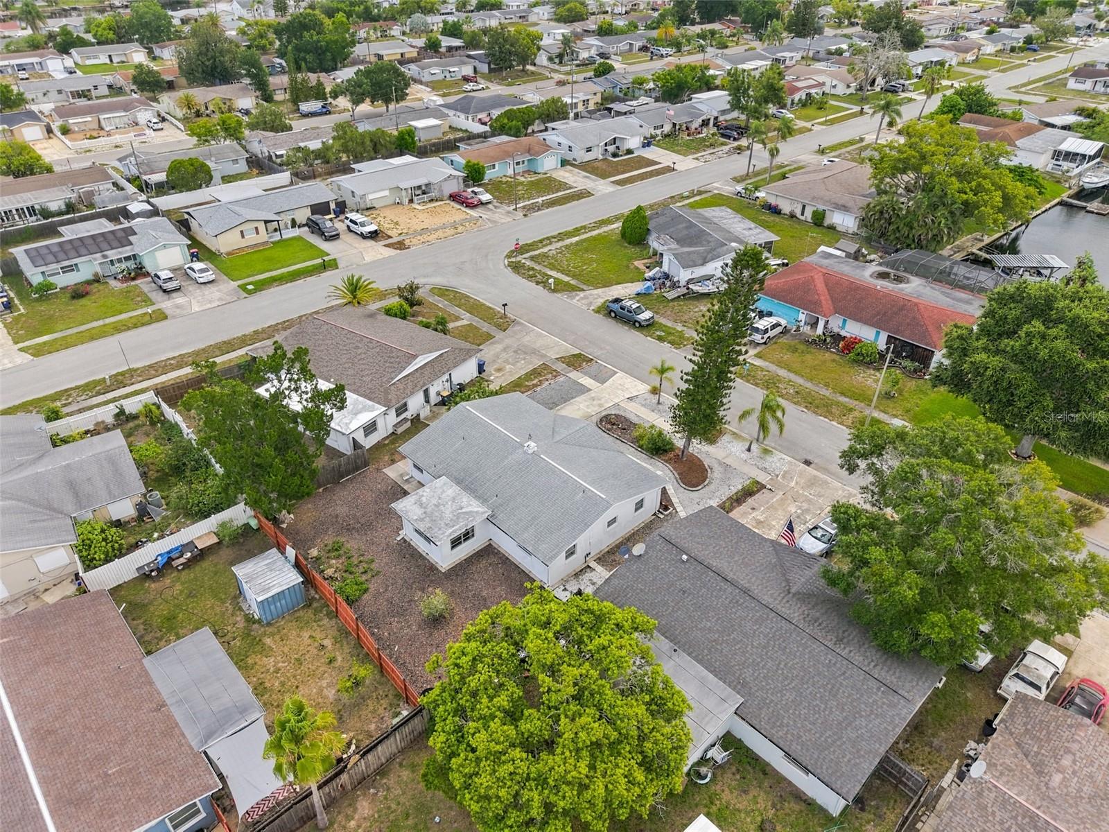 1207 LODESTAR DR — photo 29