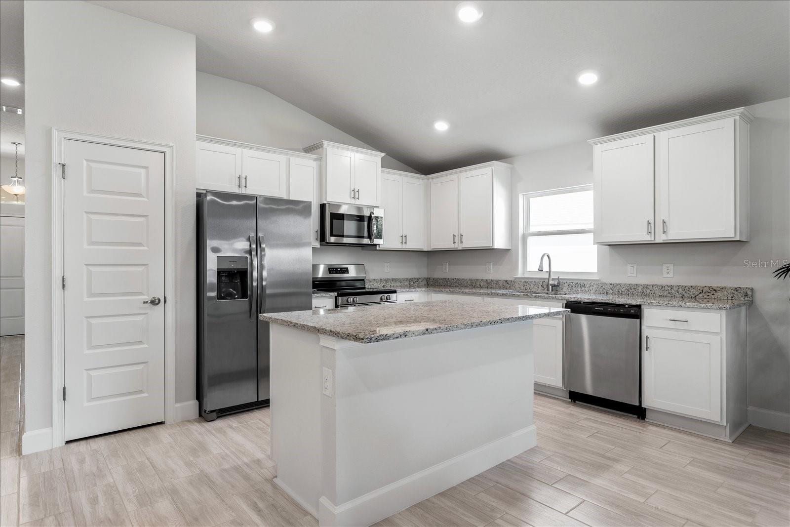 13243 OGDEN GLADE RD — photo 8