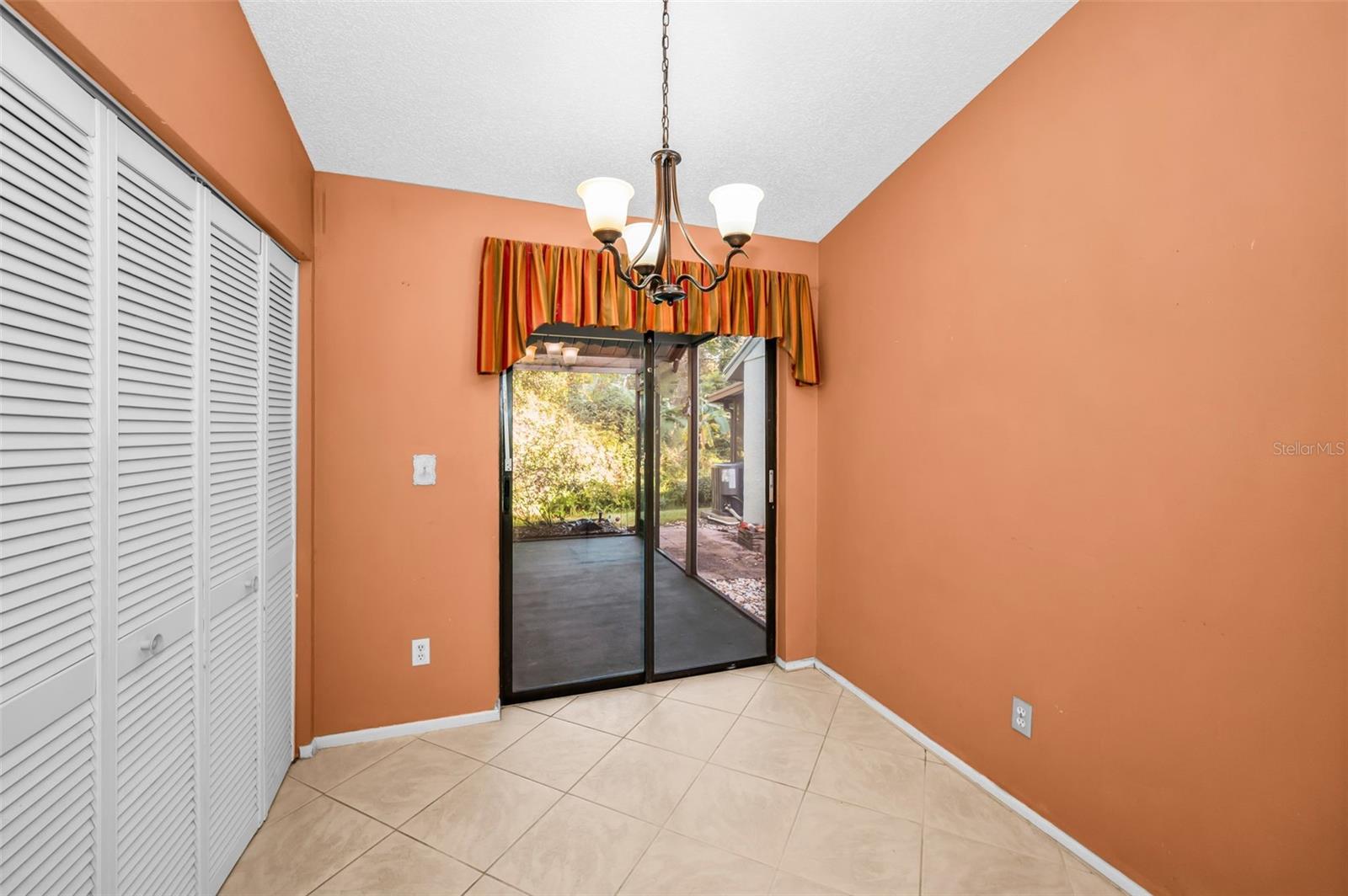 3500 MAGNOLIA RIDGE CIR #405 — photo 15
