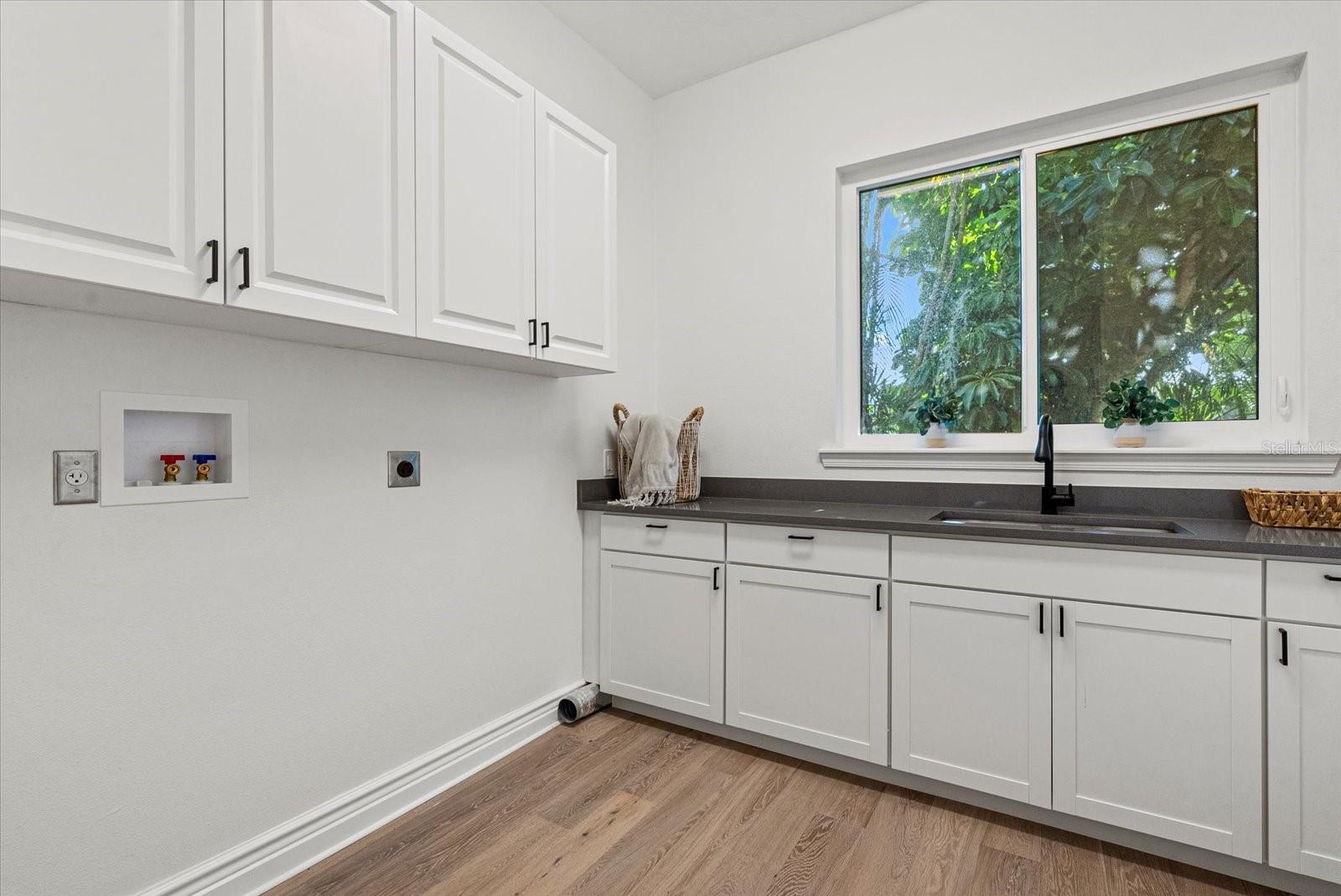1707 CARIBBEAN DR — photo 35