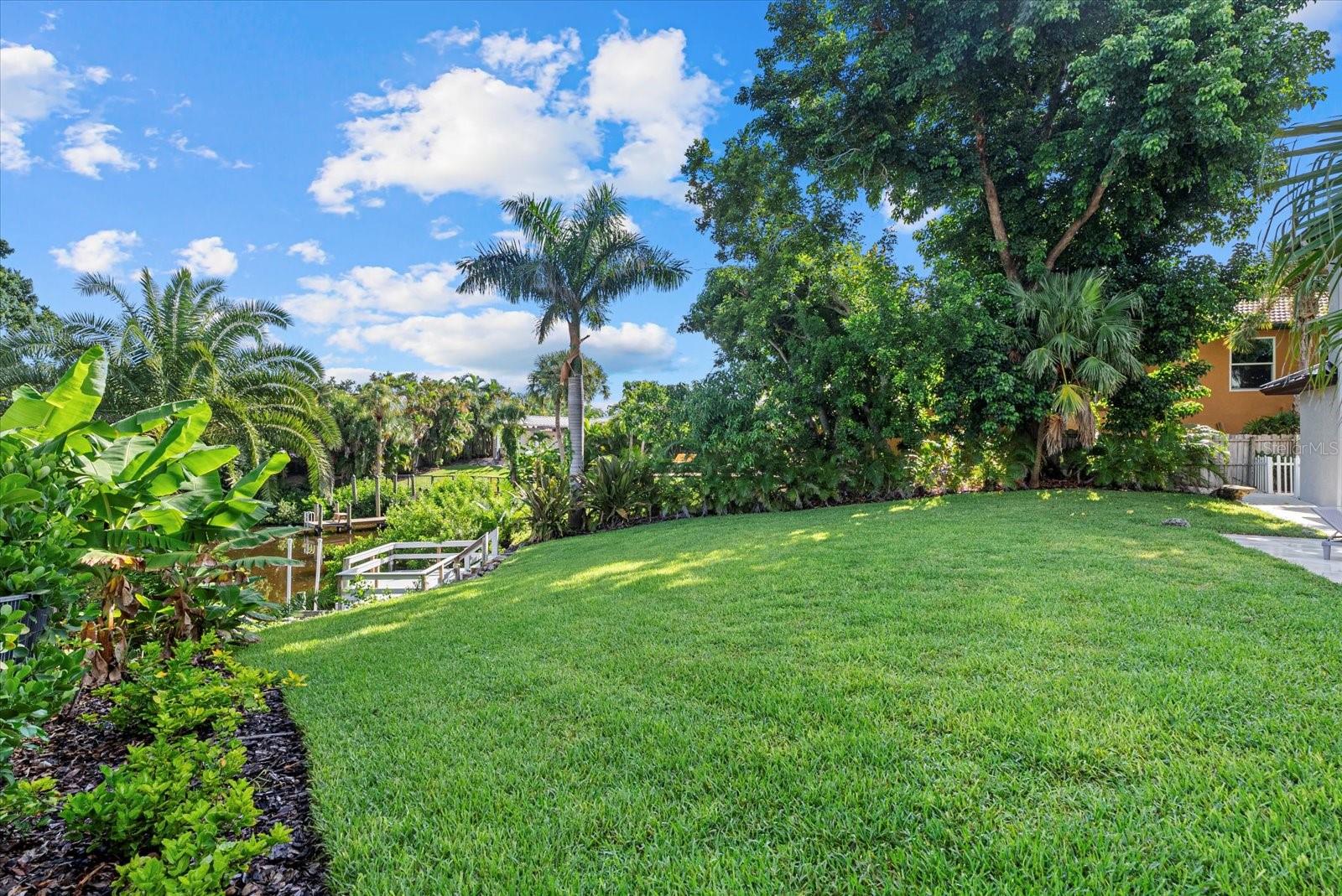 1707 CARIBBEAN DR — photo 48