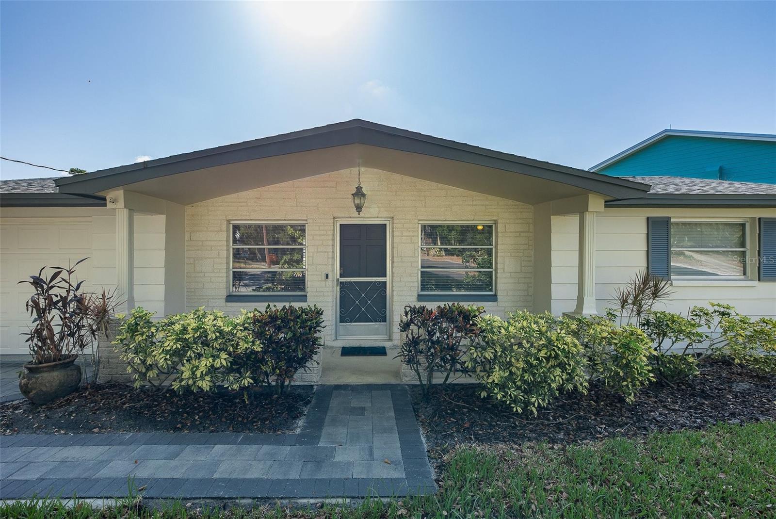 3318 PINEVIEW DR — photo 47