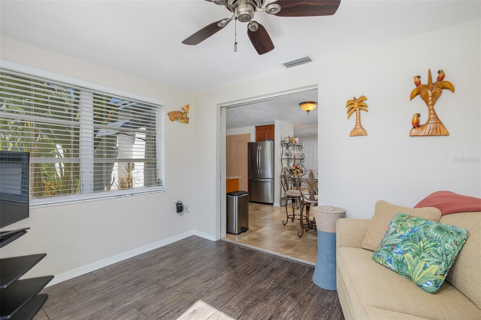 3318 PINEVIEW DR — photo 23