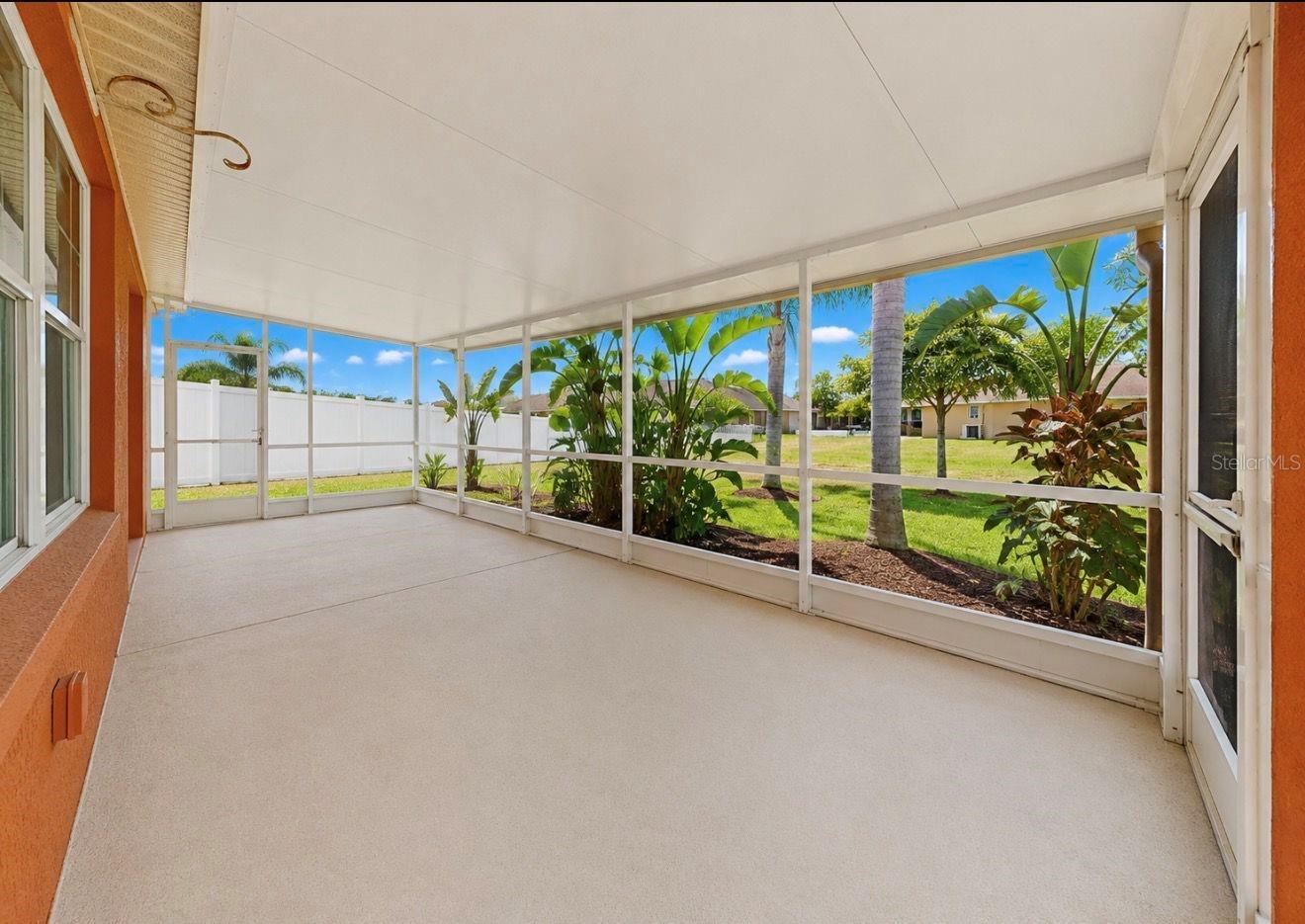 1836 RAVEN GLEN DR — photo 35