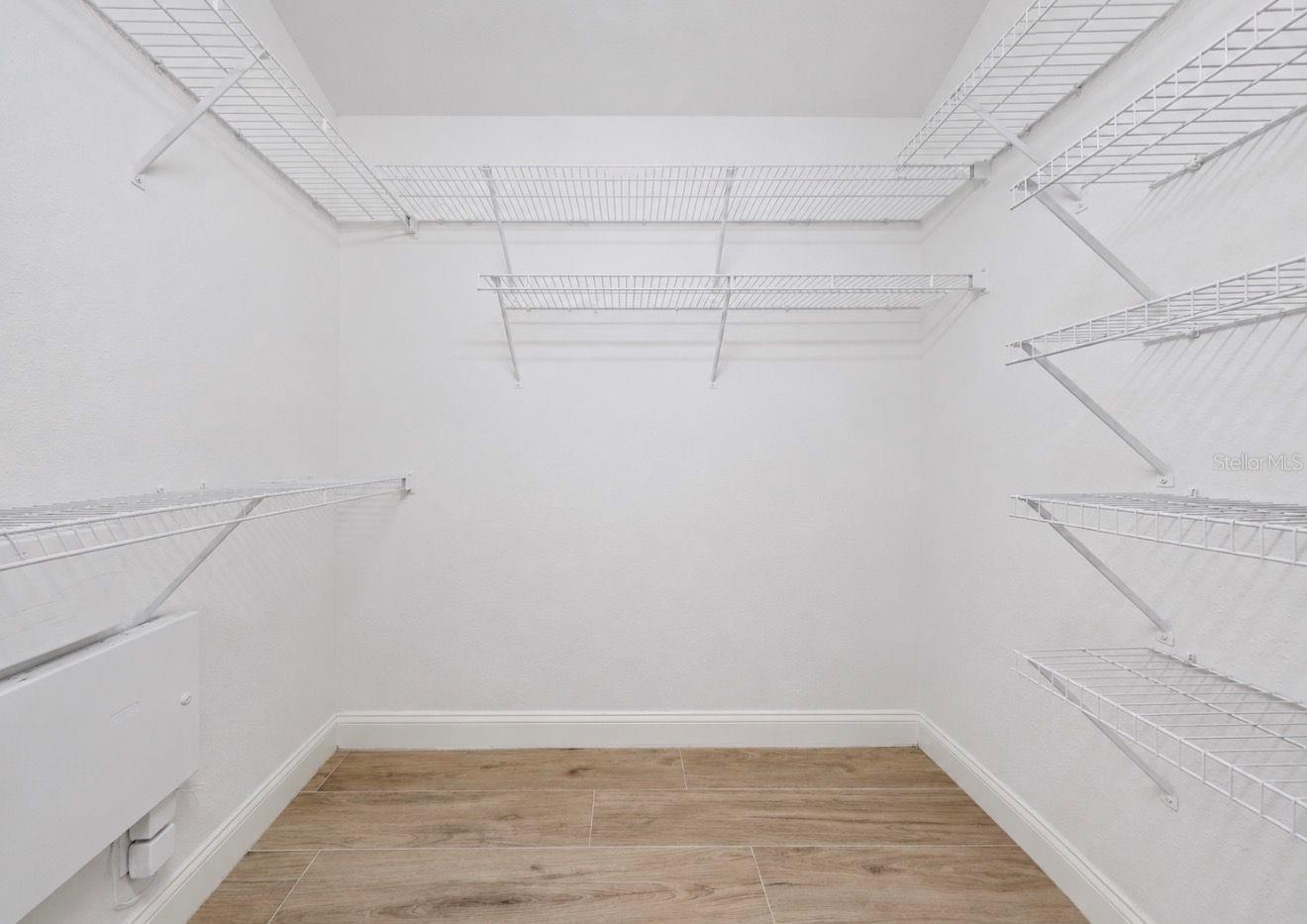 1836 RAVEN GLEN DR — photo 23