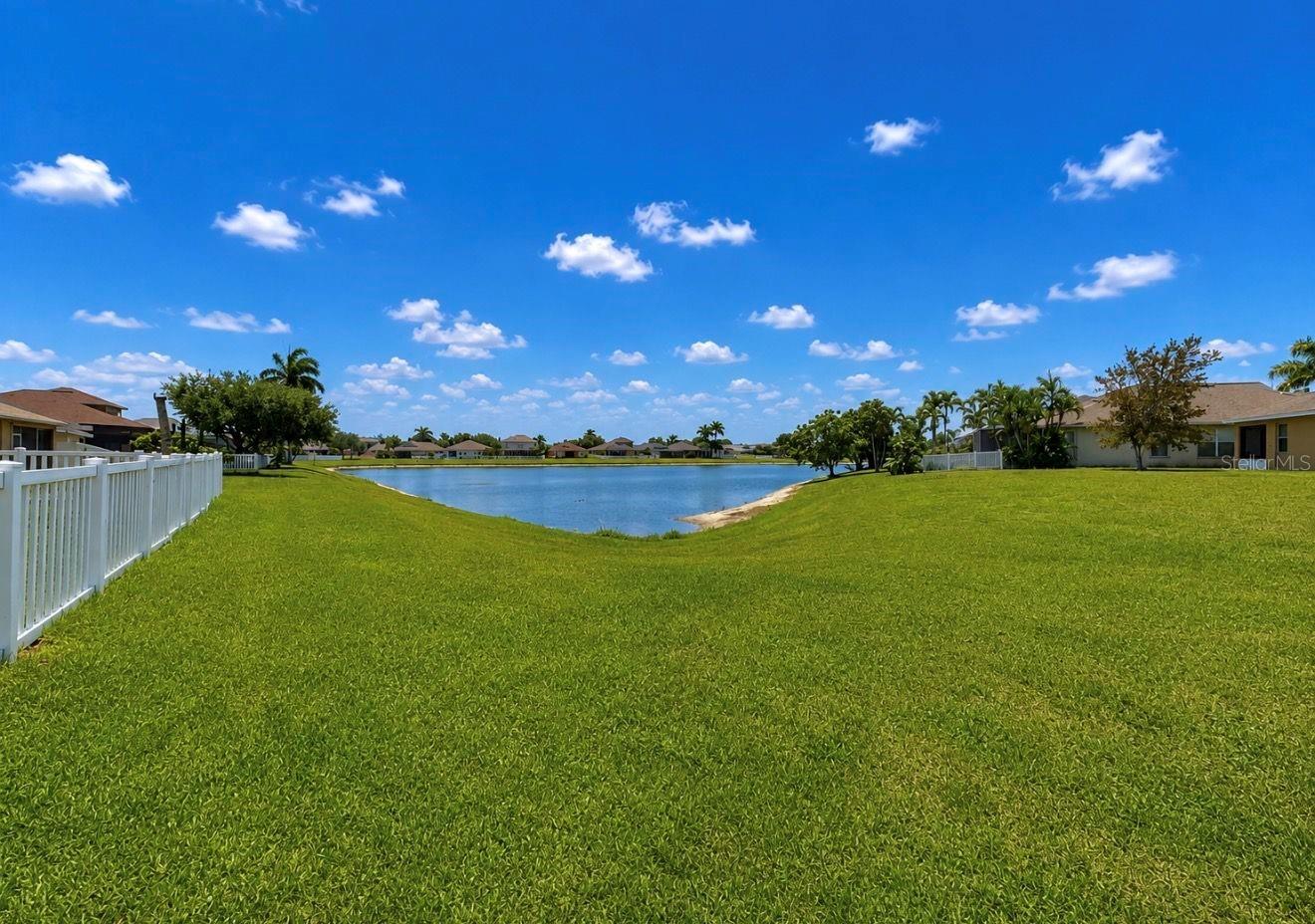1836 RAVEN GLEN DR — photo 39